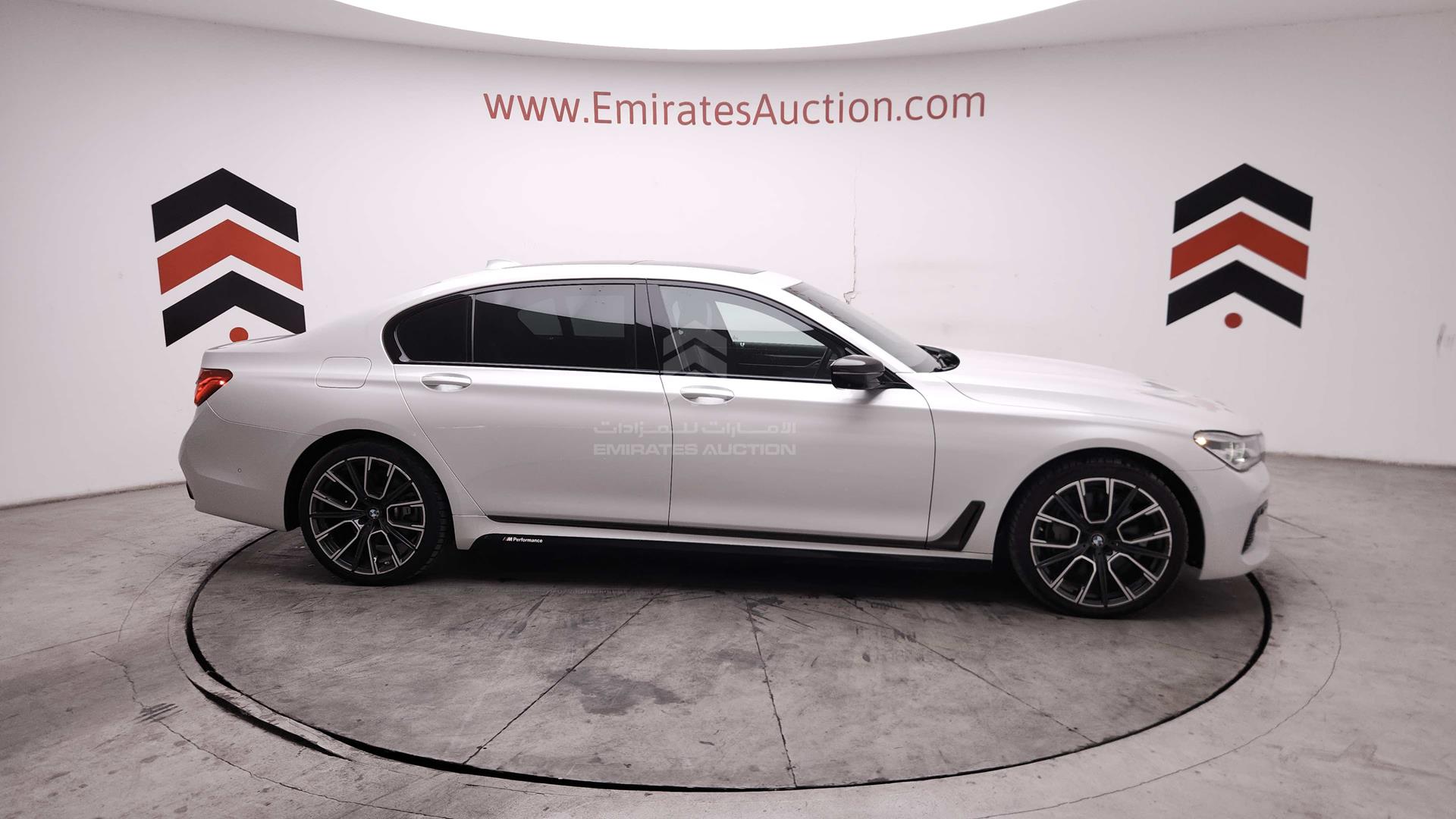 2019 BMW 750 VIN: WBA7F0C53KGM24963