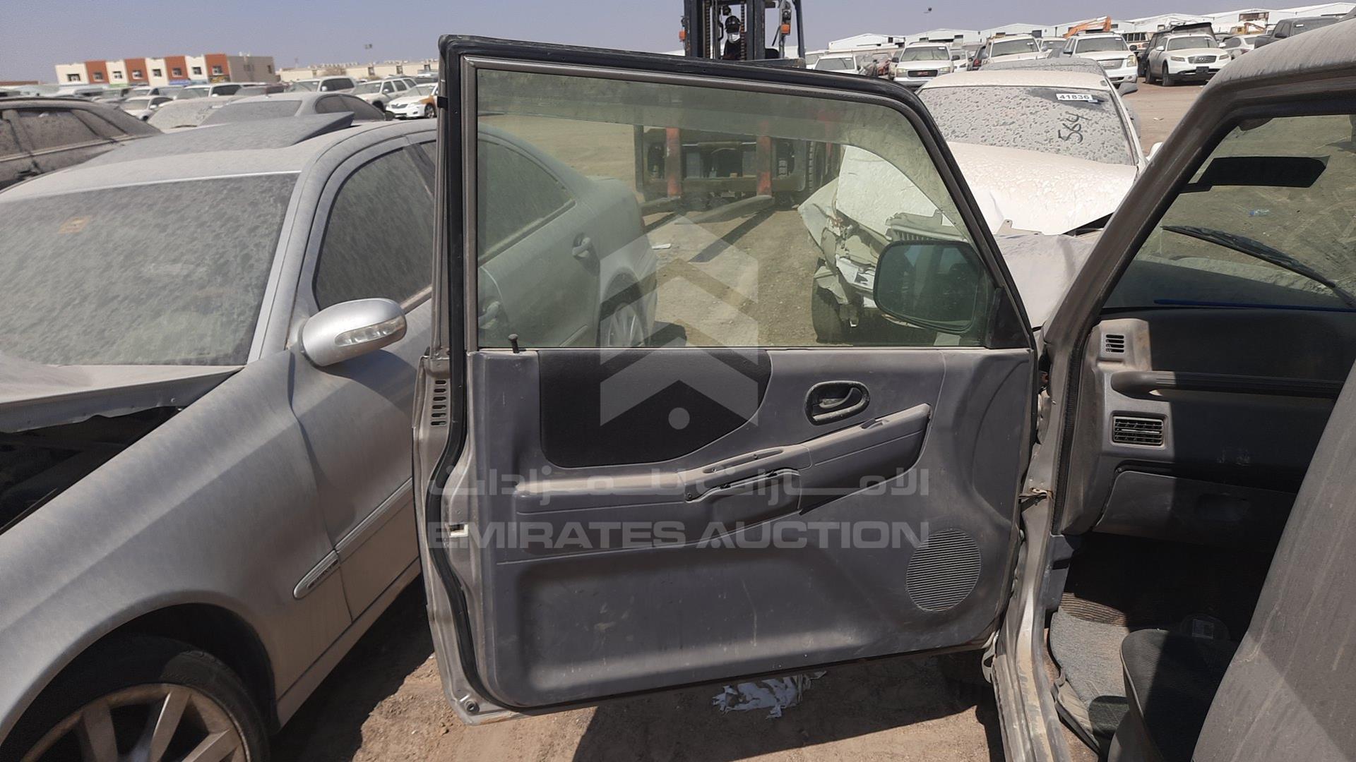 1998 MITSUBISHI PAJERO VIN: H56A5226351