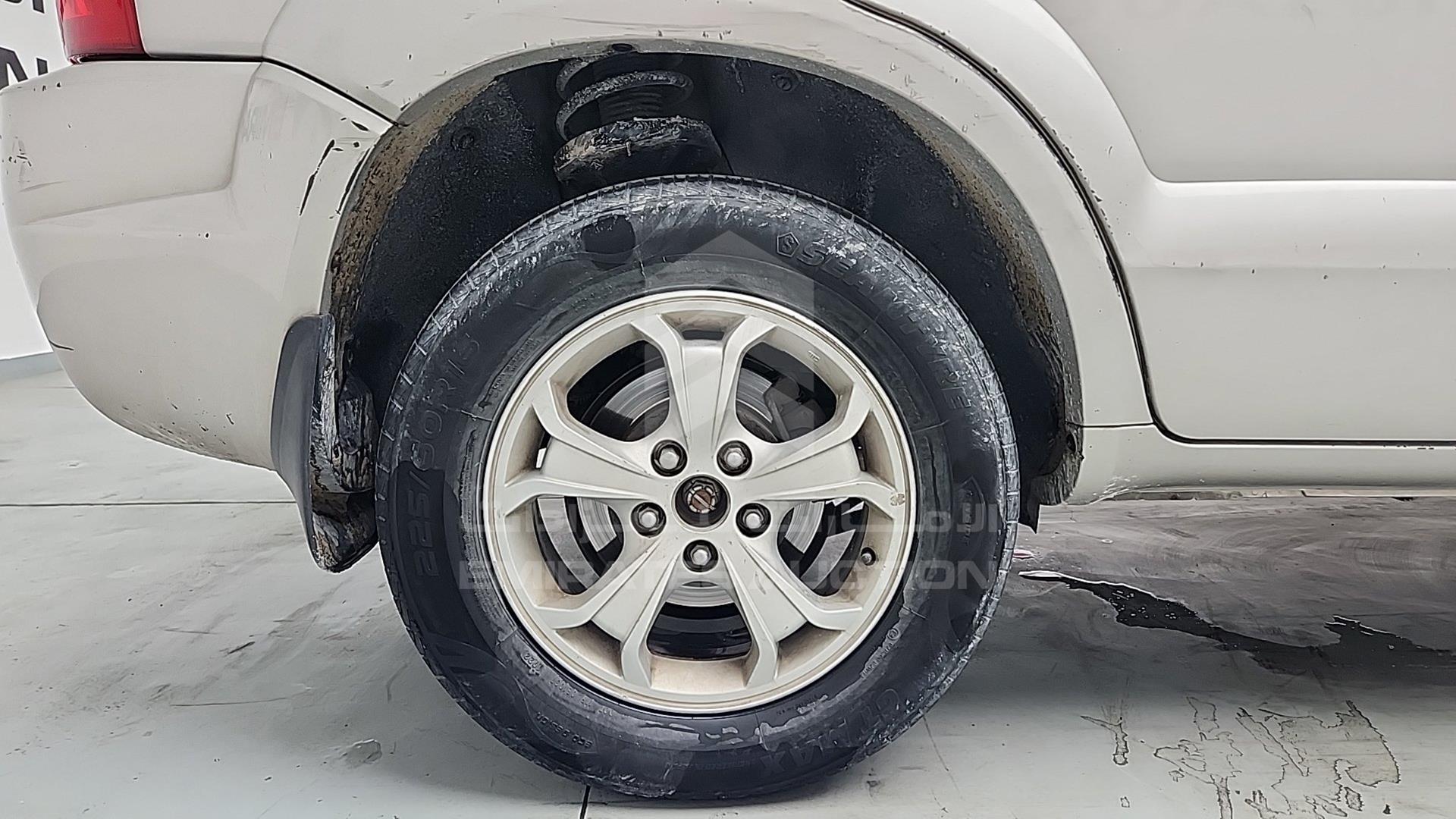 2009 HYUNDAI TUCSON VIN: KMHJM81B99U045432