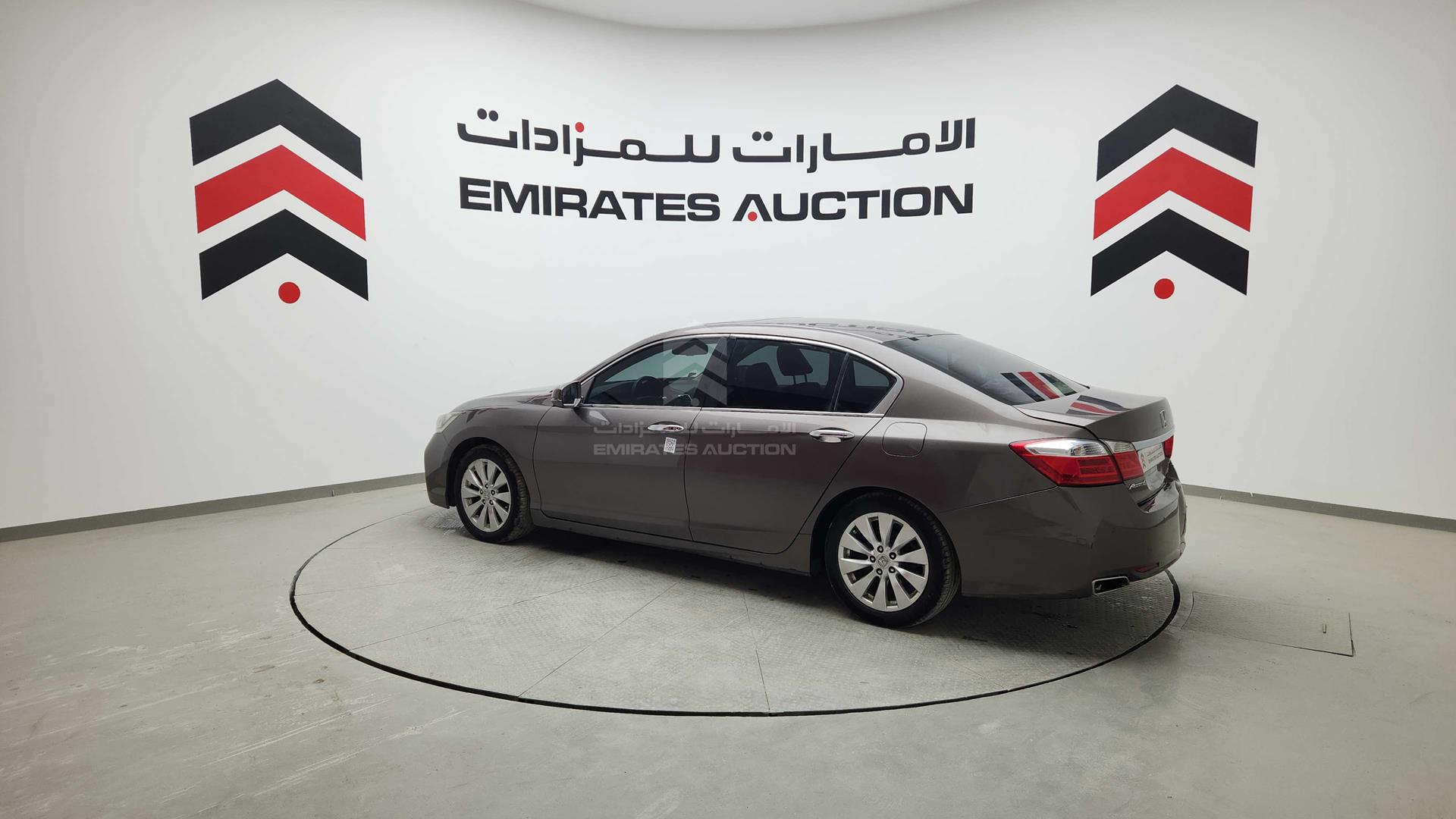 2015 HONDA ACCORD VIN: LUCCR2665F3406434