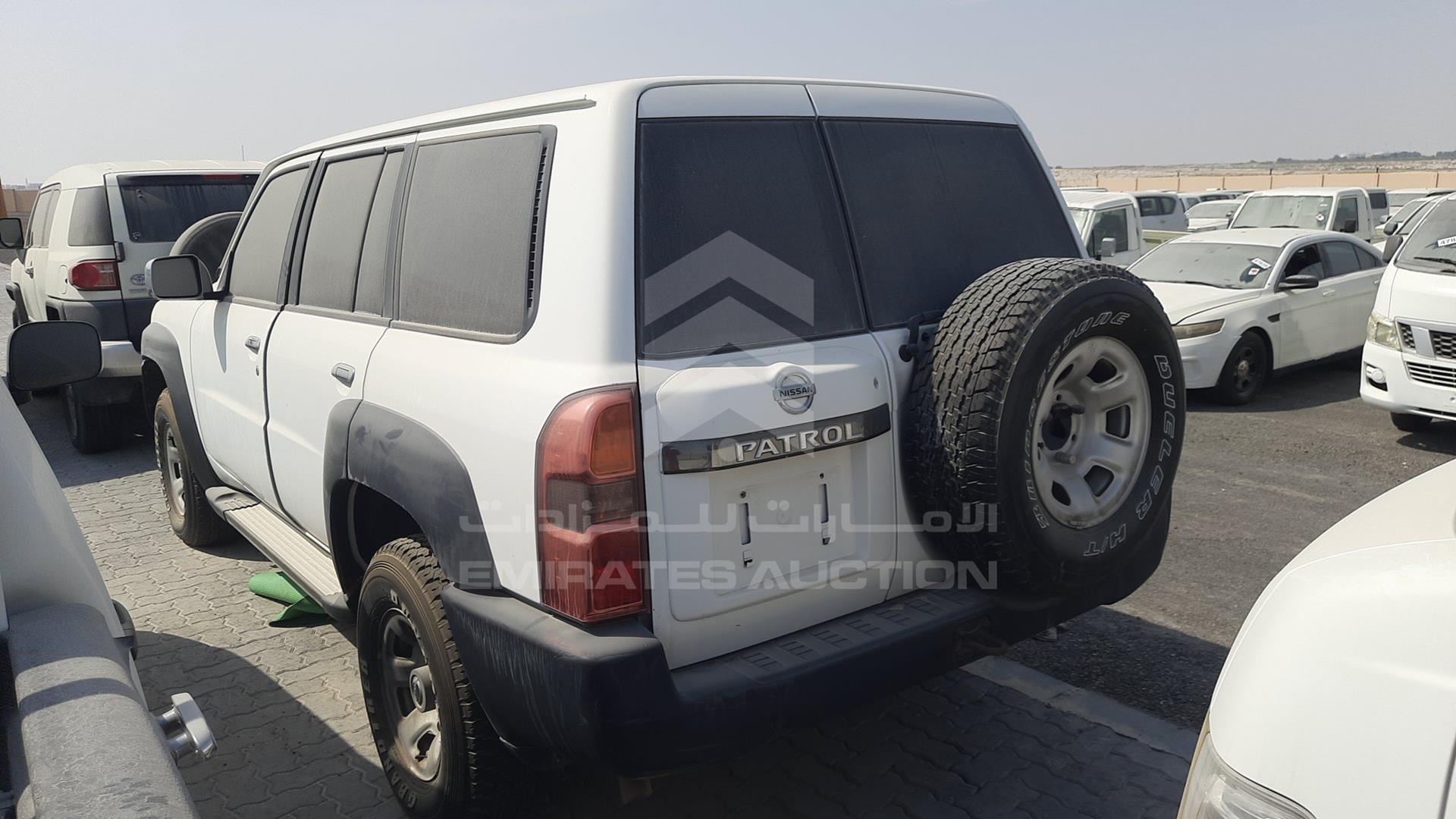 2010 NISSAN PATROL VIN: JN8FY15Y6AX581363