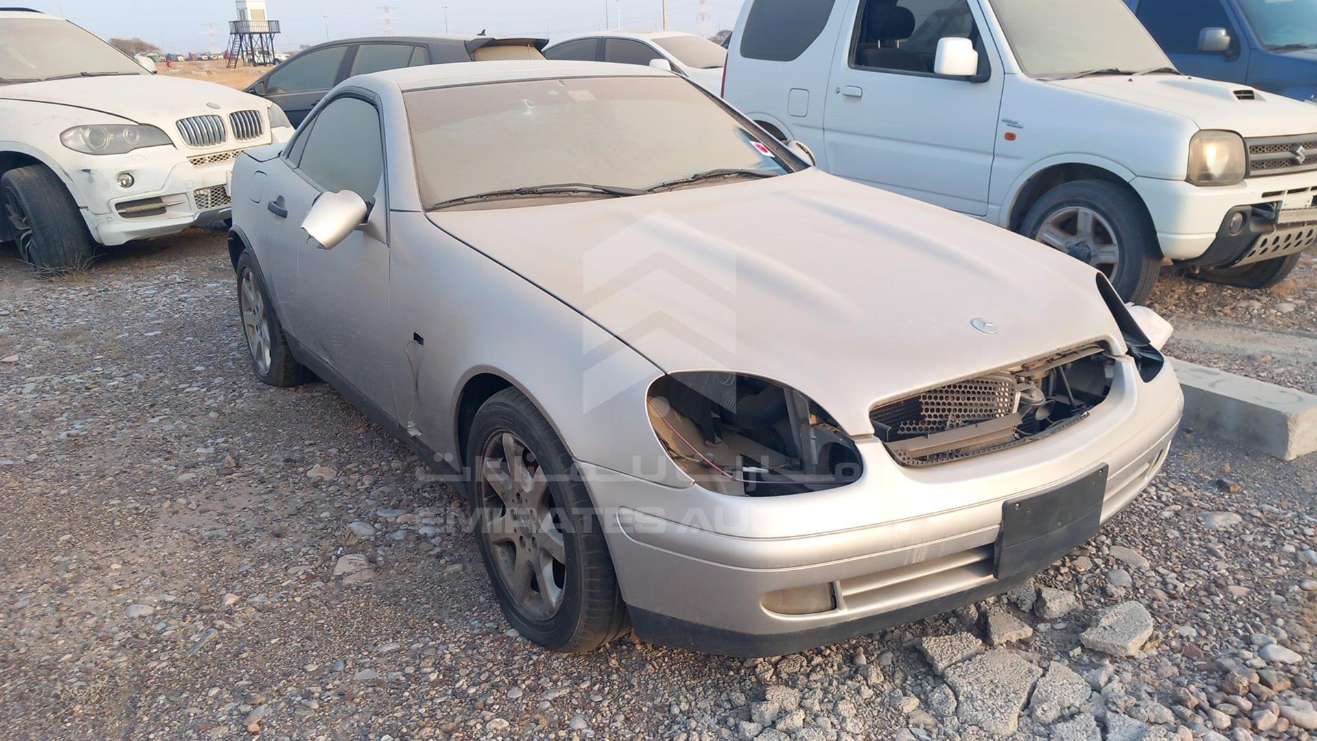 2000 MERCEDES CLK 230 VIN: WDB1704471F138252
