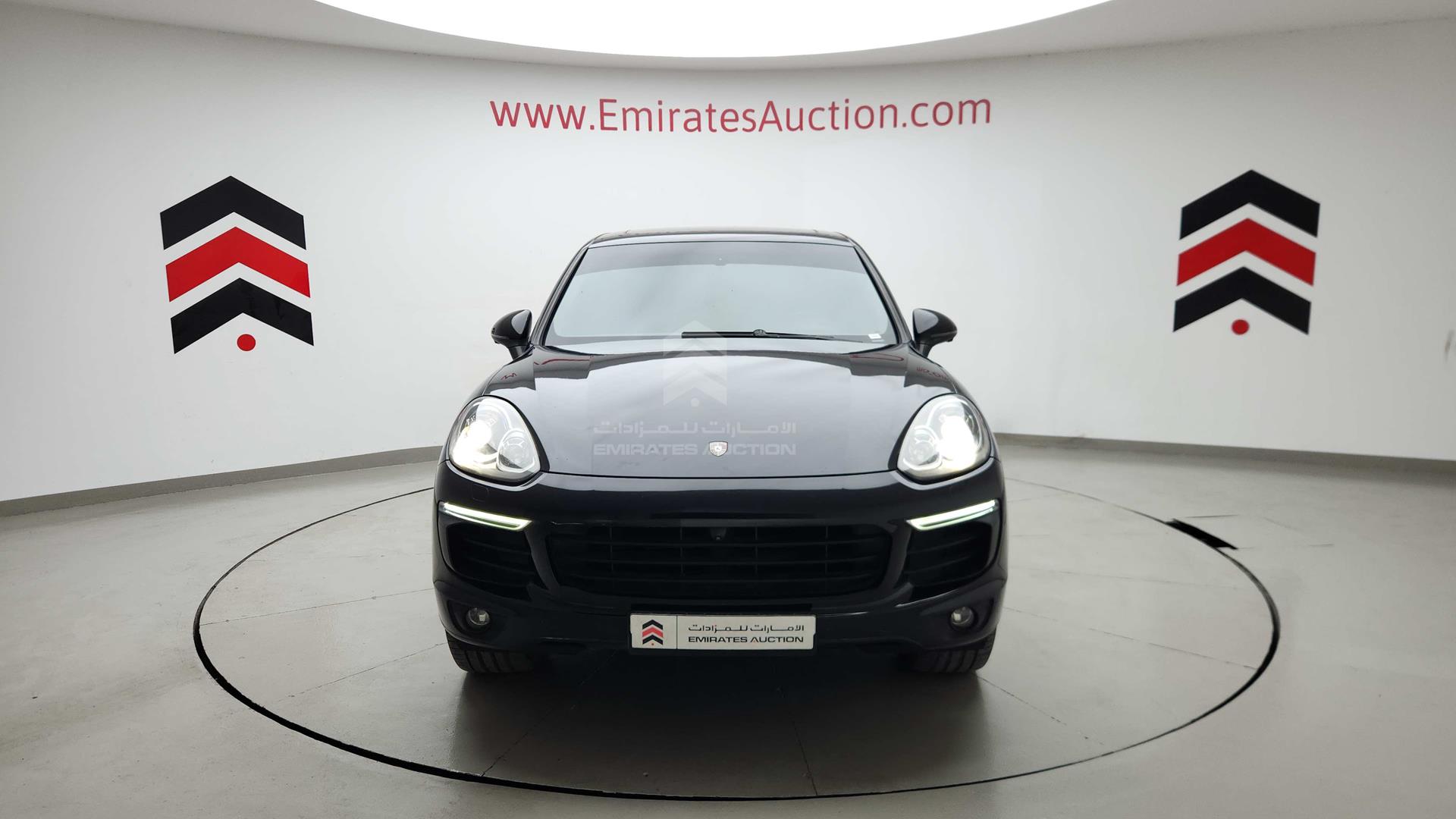 2016 PORSCHE CAYENNE VIN: WP1ZZZ92ZGLA05582