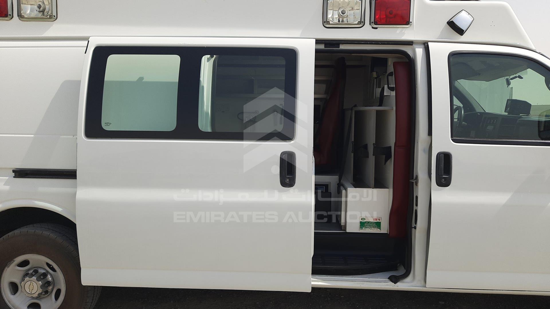 2008 CHEVROLET EXPRESS VIN: 1GCHG39K181144053
