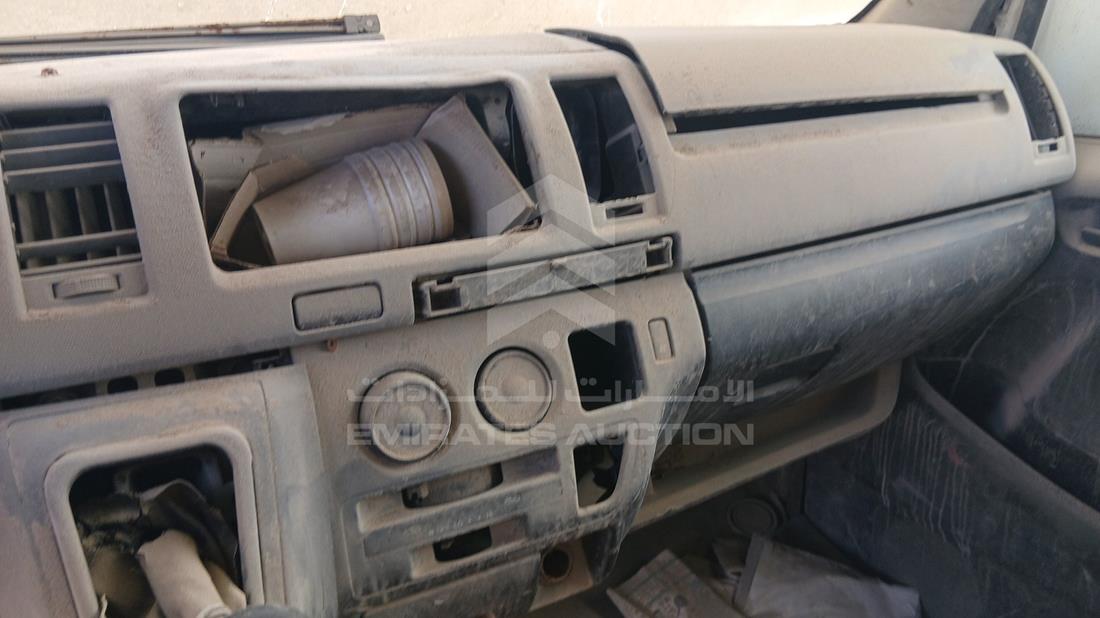 2007 Toyota Hiace — Entertainment Systems & Camera Monitor & Navigation — Photo 16