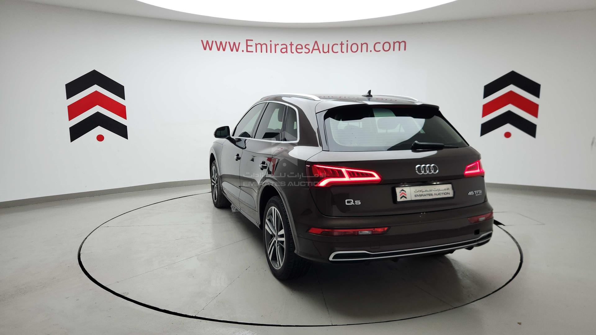 2018 AUDI Q5 VIN: WA1ZZZFY3J2134239