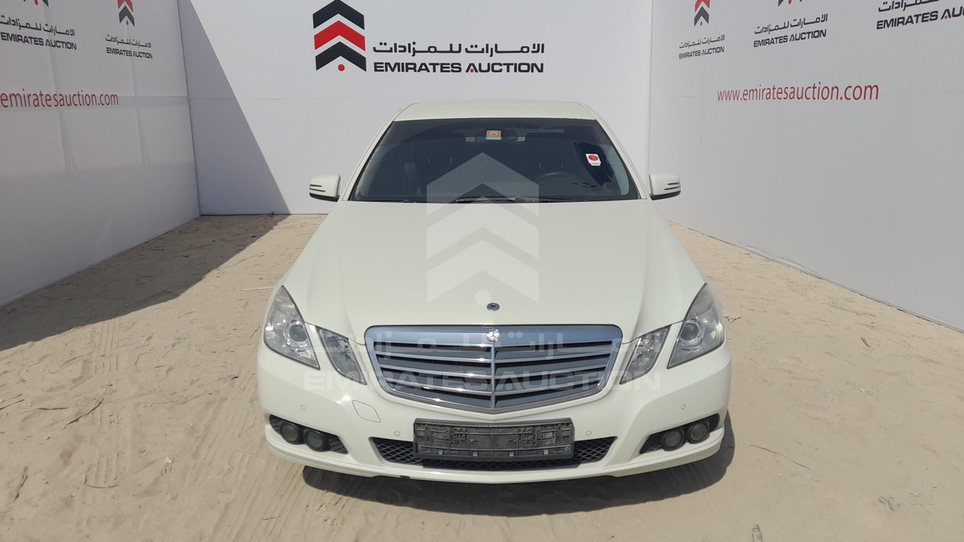 2011 MERCEDES E 200 VIN: WDDHF4JB3BA411954