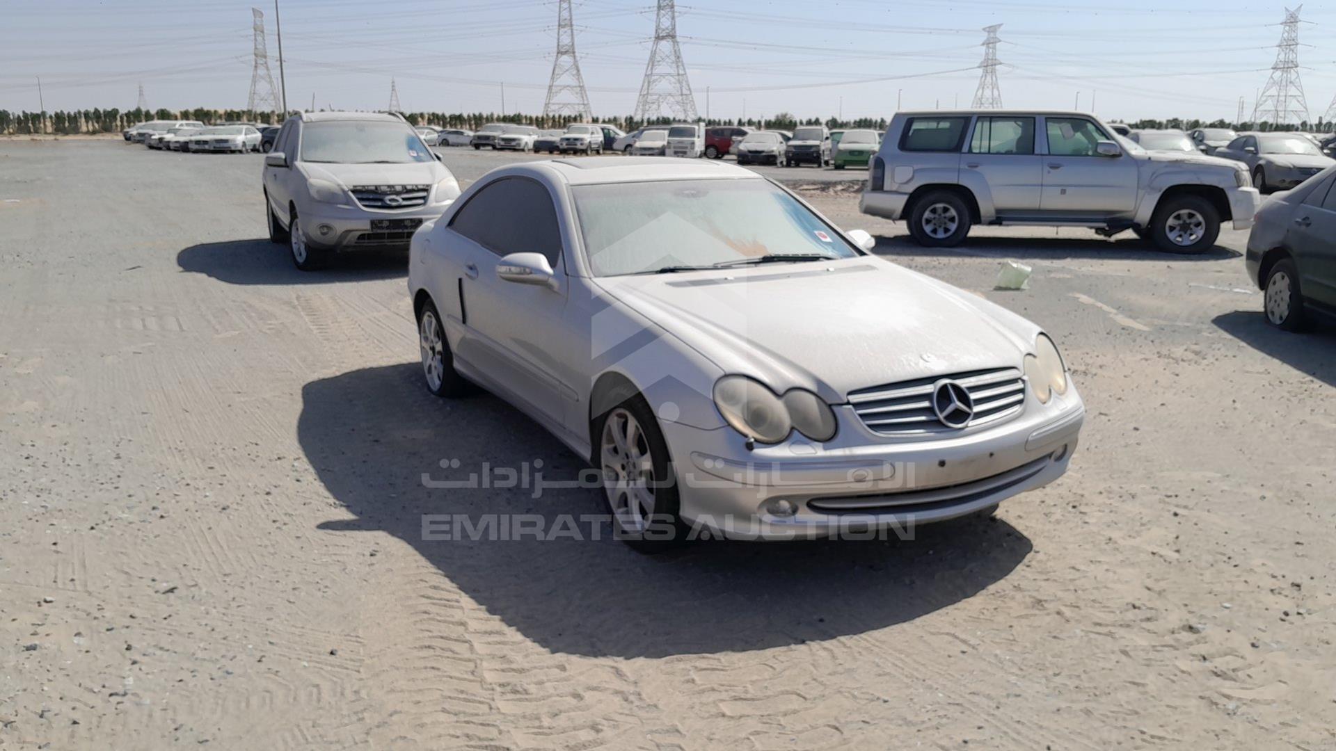 2004 MERCEDES CLK320 VIN: WDB2093651F074586