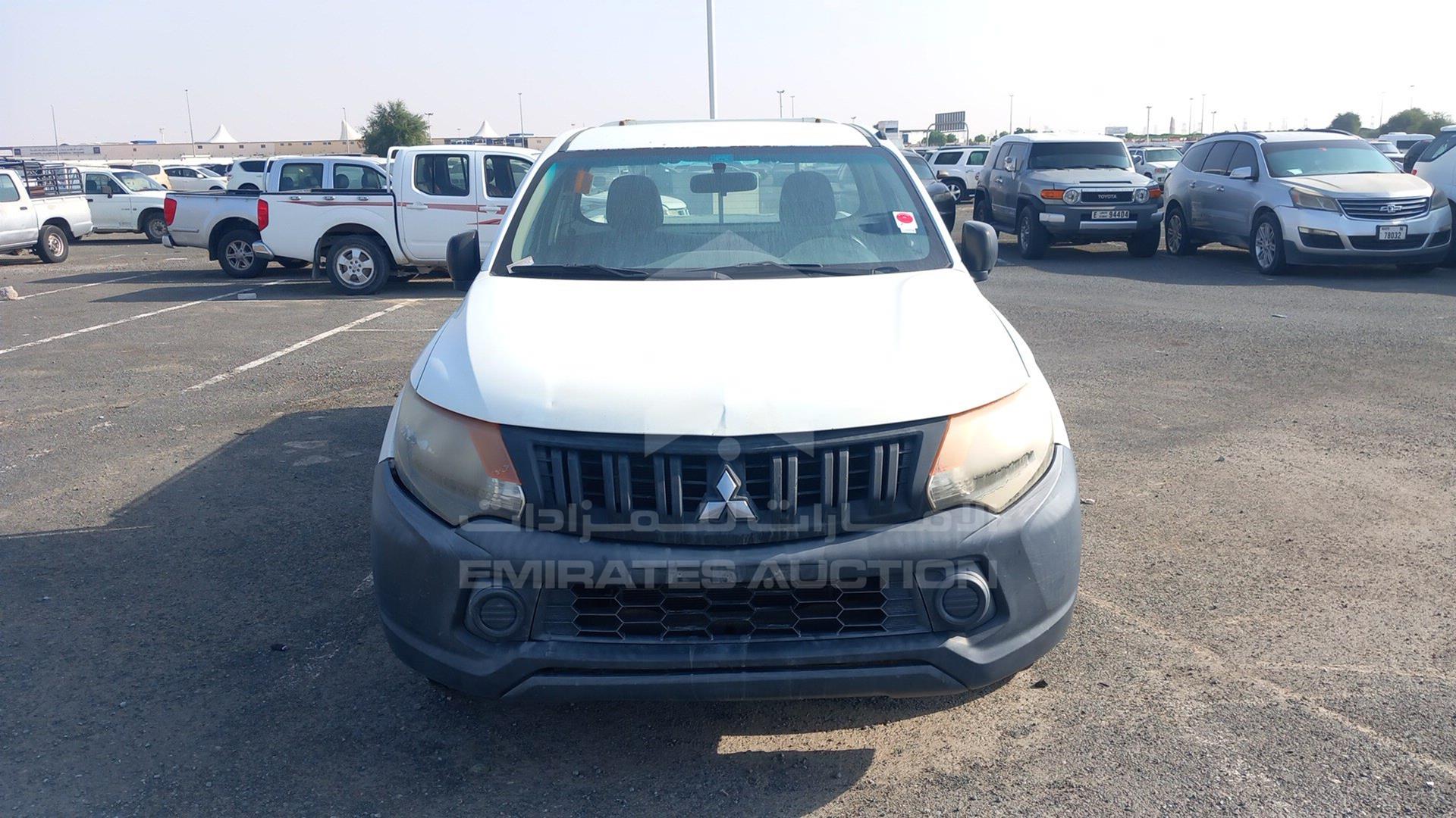 2016 MITSUBISHI L 200 VIN: MMBMG31HXGH009006