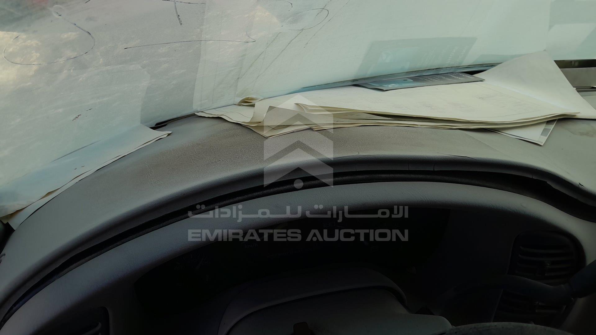 0 CHEVROLET --- VIN: 1GNDM19W2VB155333