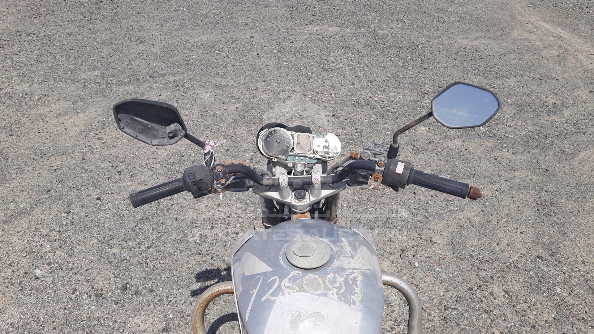 2007 HONDA CBX250 VIN: 9C2MC35007R302920