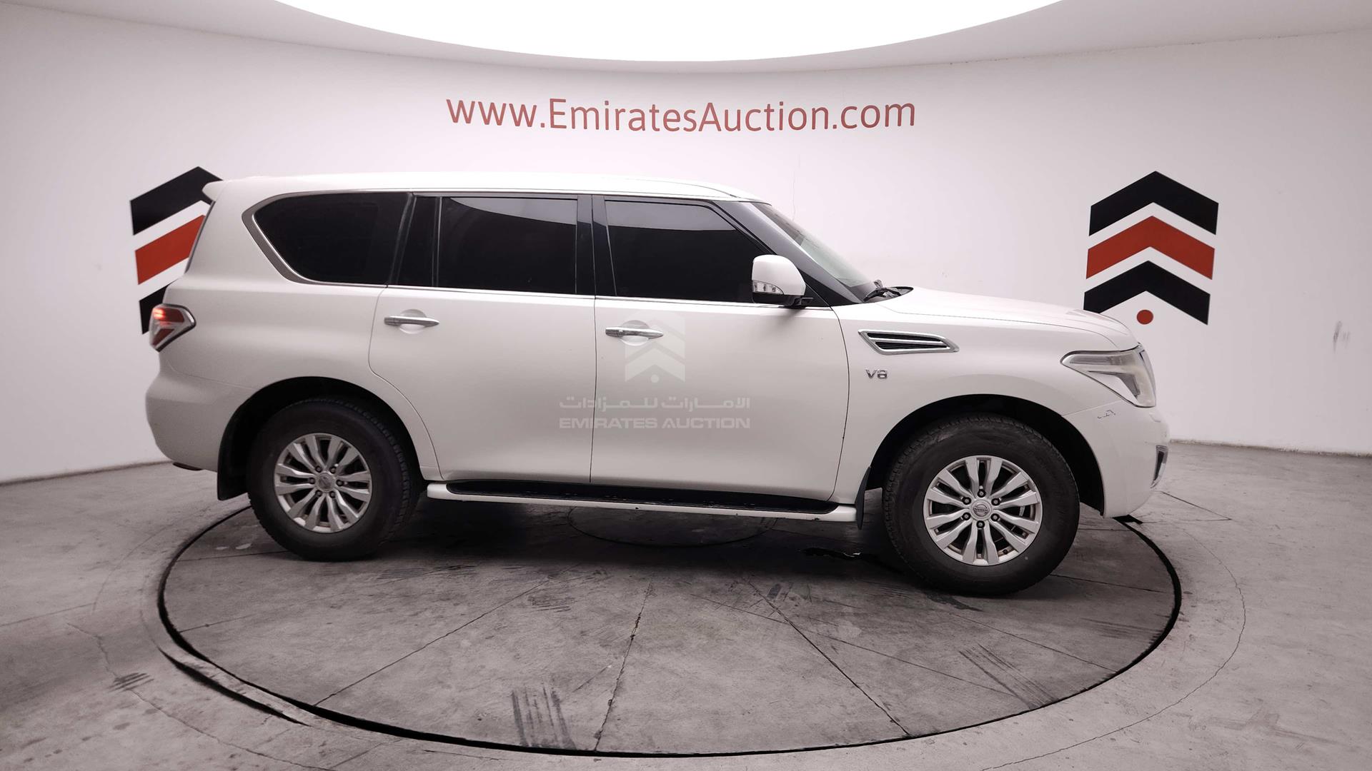 2017 NISSAN PATROL VIN: JN8AY2NY2H9306961