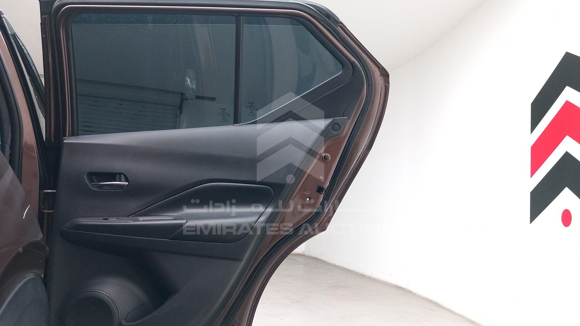 2017 NISSAN KICKS VIN: 3N1CP5CP3HL502324