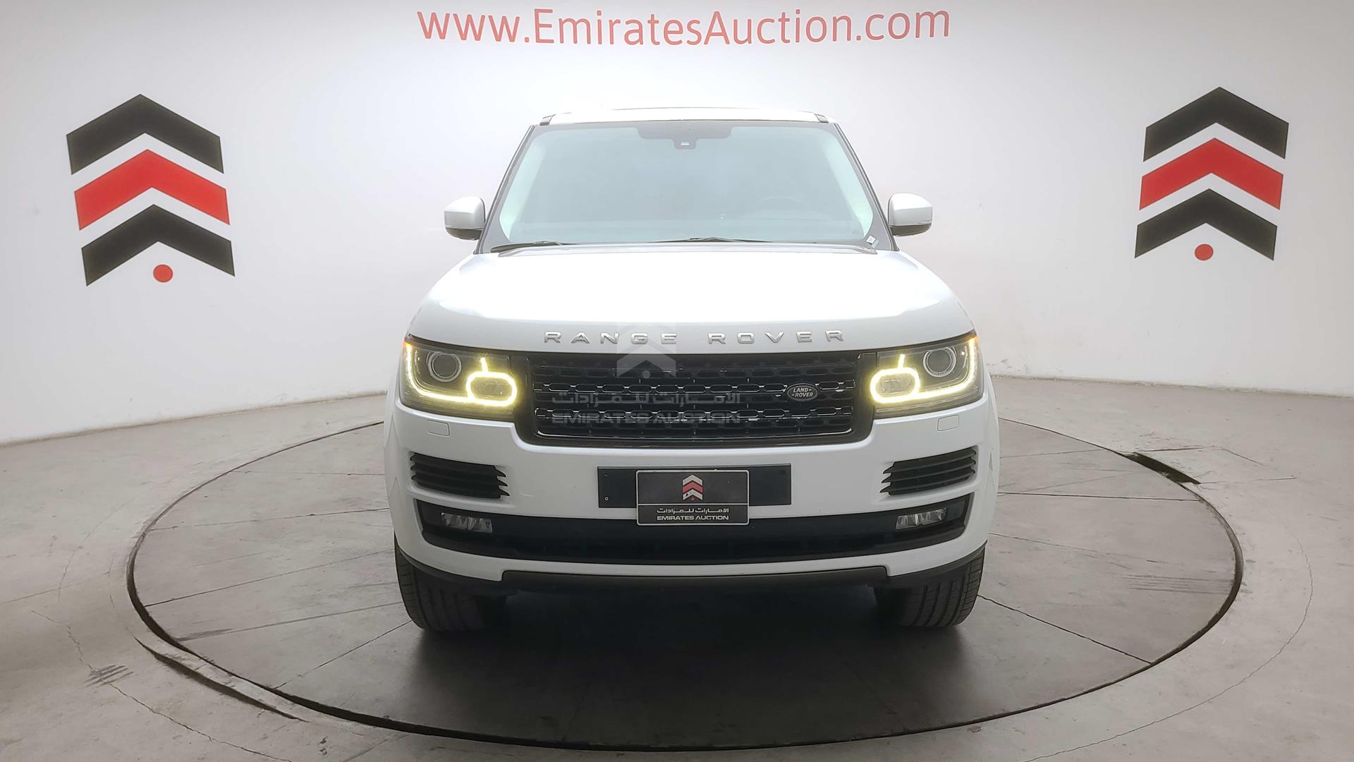 2014 RANGE ROVER VOGUE VIN: SALGA2DF6EA132437