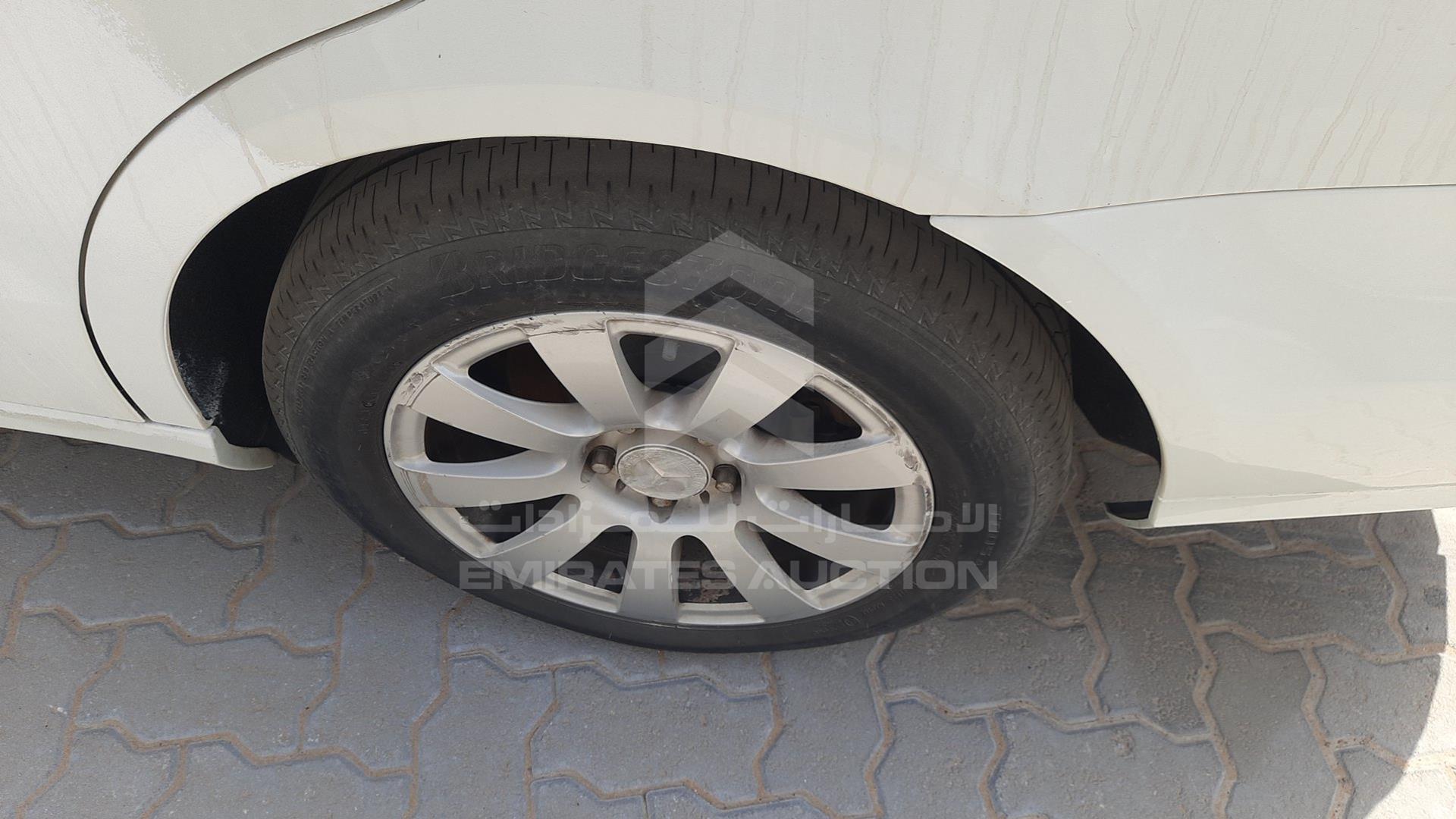 0 MERCEDES --- VIN: WDDHF5EB0AA214075