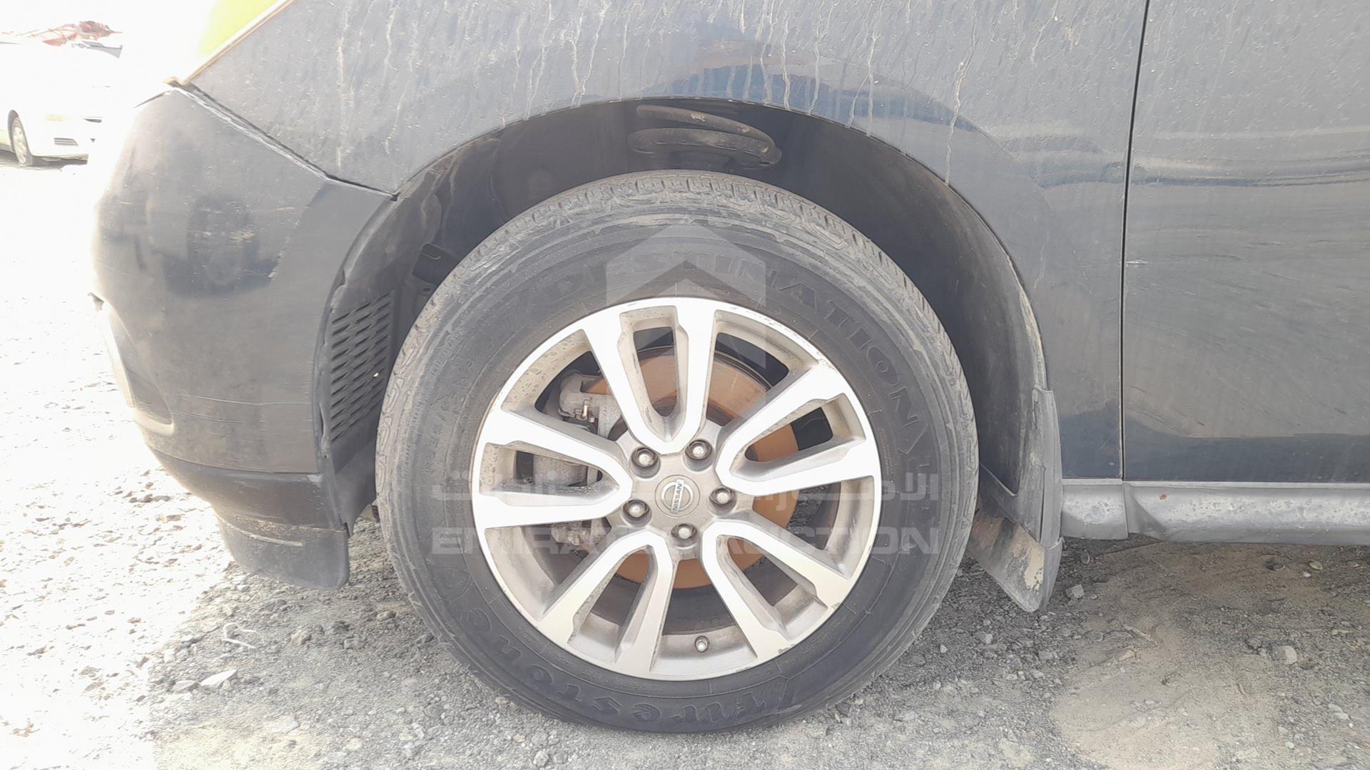 2015 NISSAN PATHFINDER VIN: 5N1AR2MN2FC614532
