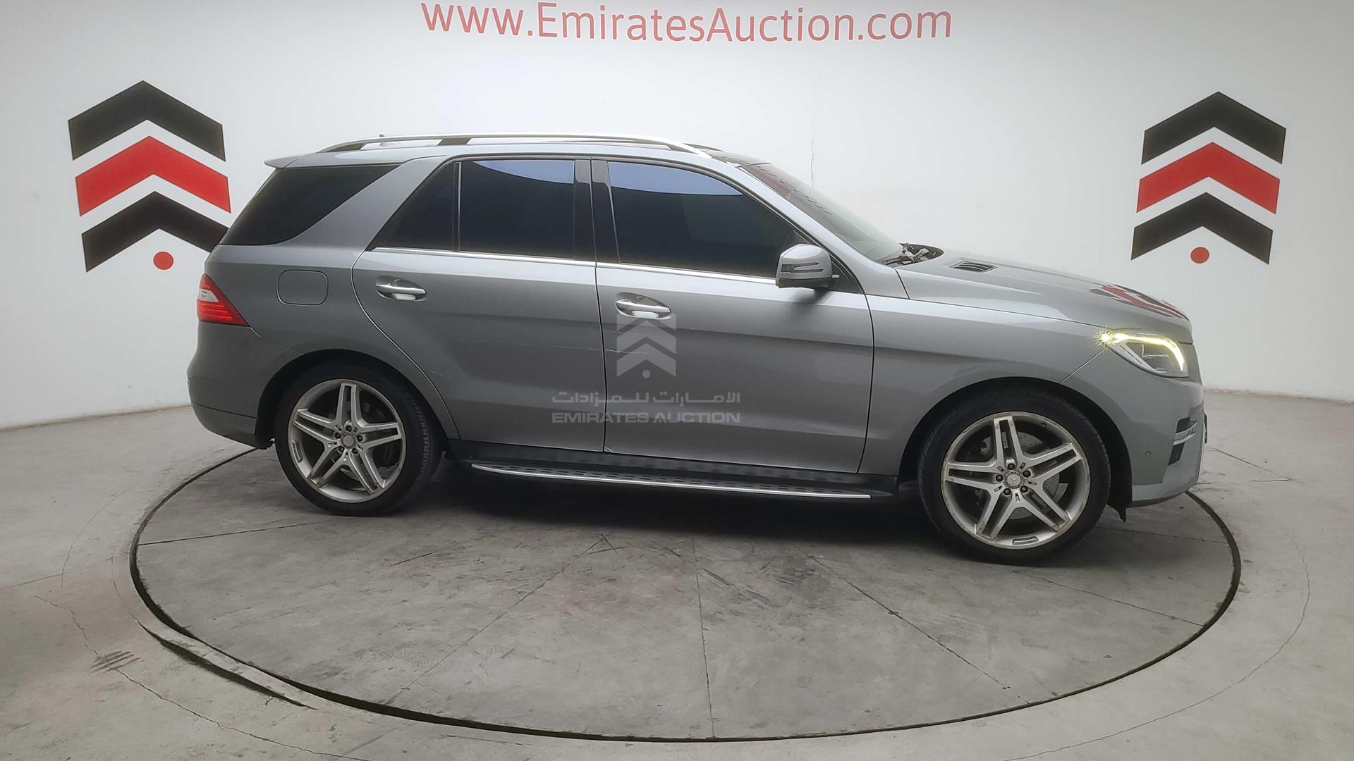2015 MERCEDES ML 400 VIN: WDCDA5GB5FA559477