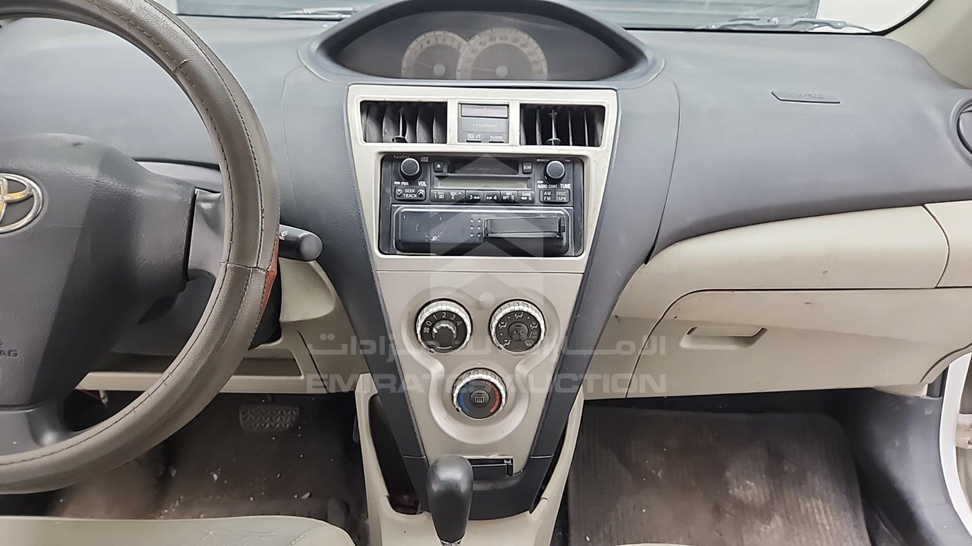 2006 TOYOTA YARIS VIN: JTDBW933961022096