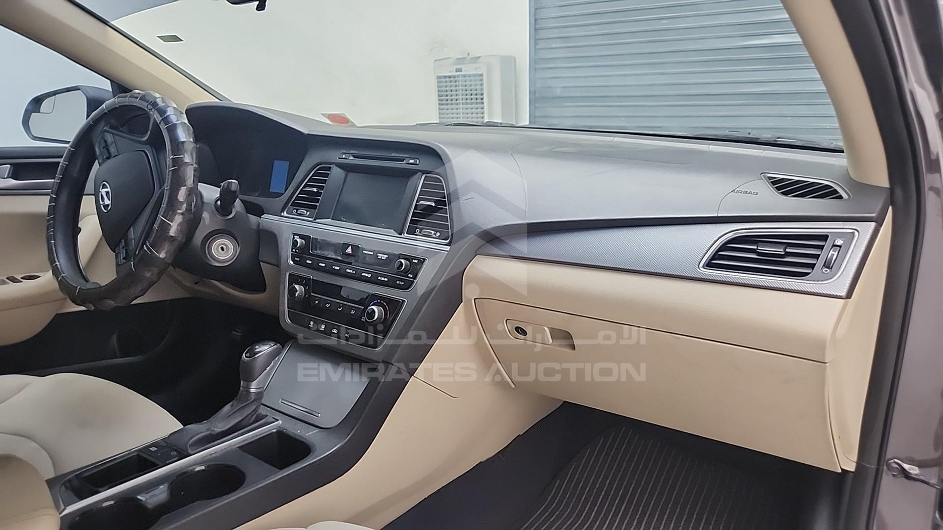 2016 HYUNDAI SONATA VIN: 5NPE24AF6GH274939