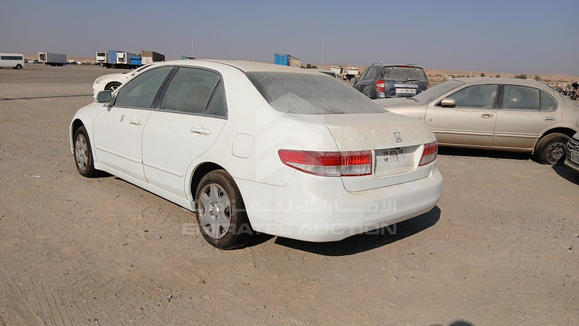 2005 HONDA ACCORD VIN: JHMCM56555C413652
