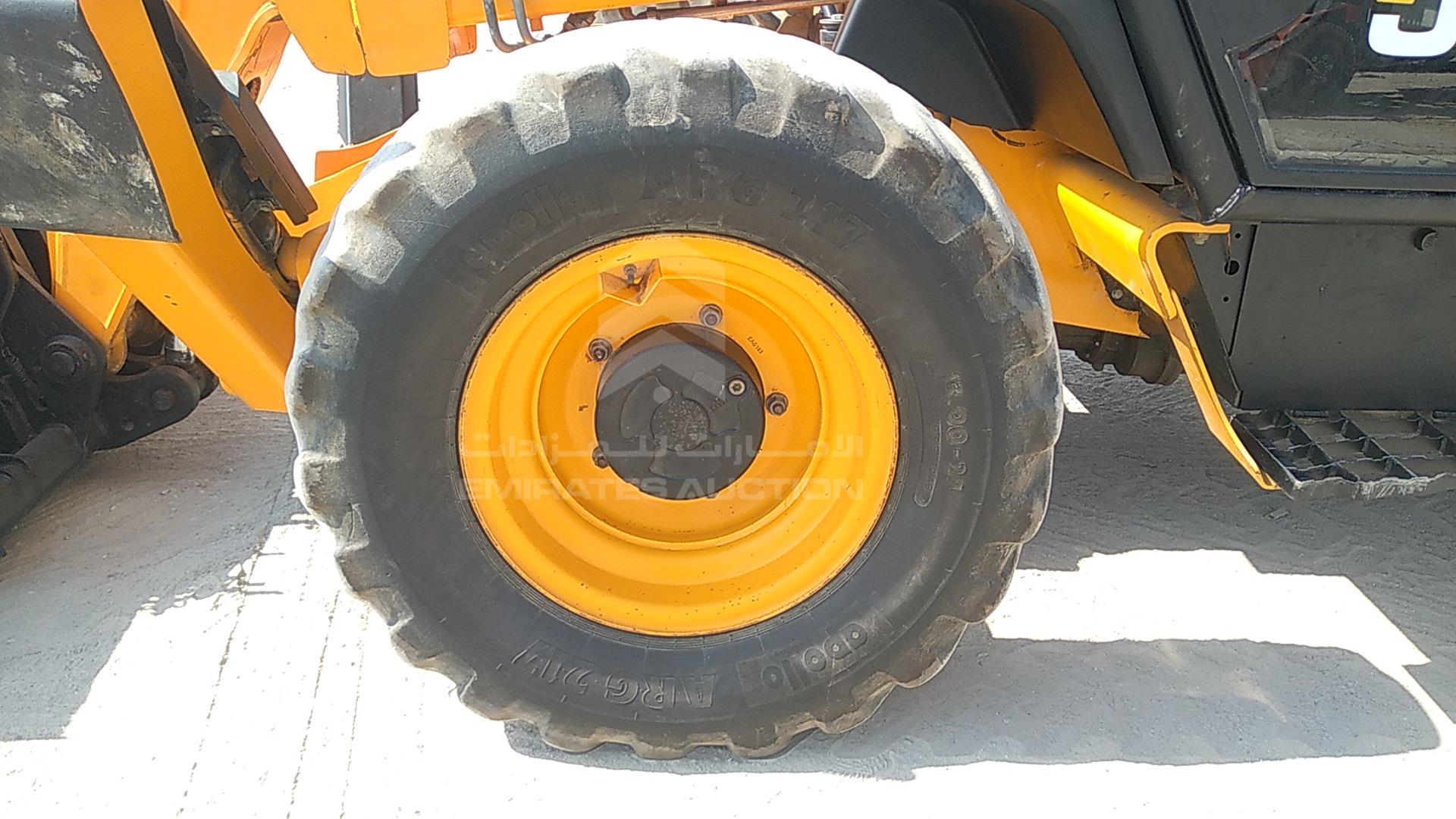 2021 JCB --- VIN: HAR5DB5MK01918240