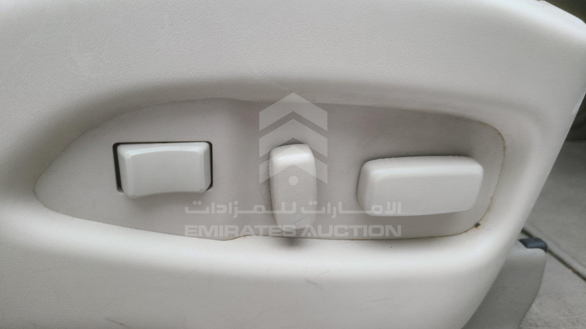 3GYFN9E32FS556311 - 2015 Cadillac SRX - #428187