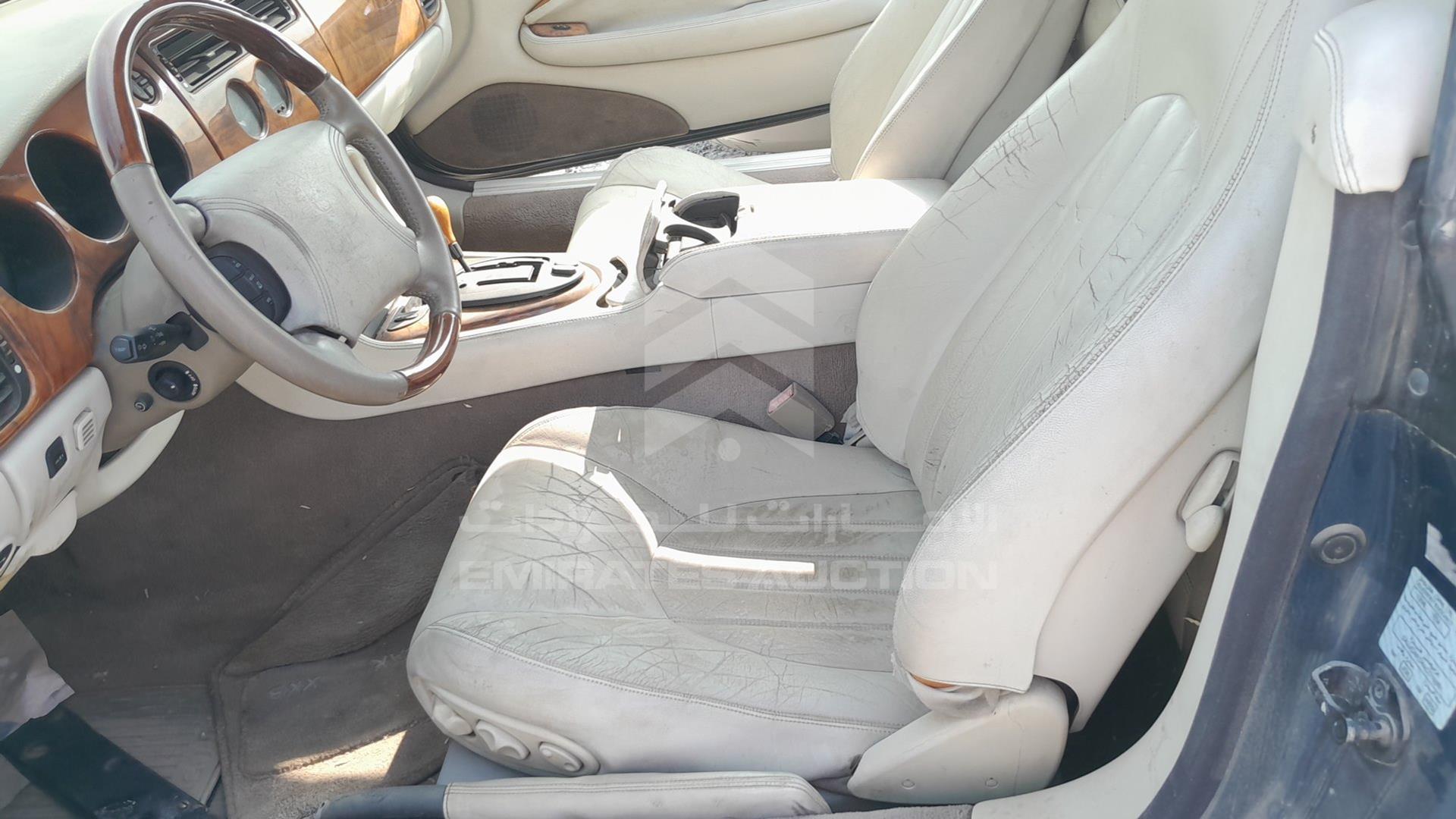1998 JAGUAR XK VIN: SAJJGAFD4AC018861