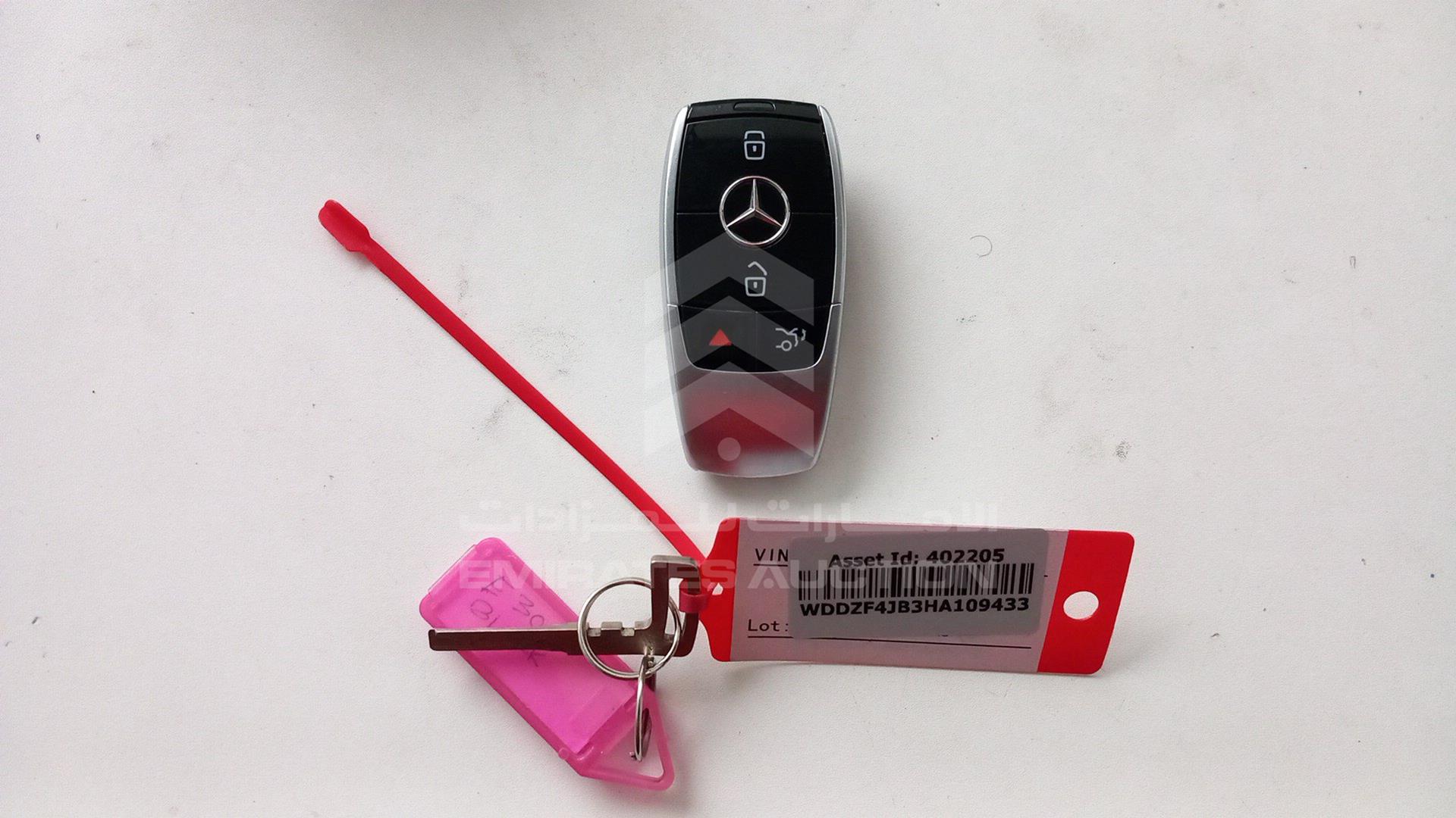 2017 MERCEDES E 300 VIN: WDDZF4JB3HA109433