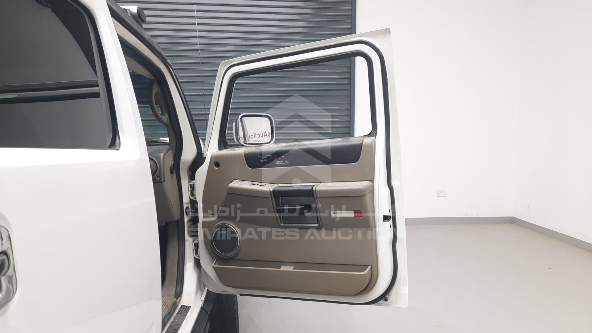 2004 HUMMER H2 VIN: 5GRGN23UX4H107251
