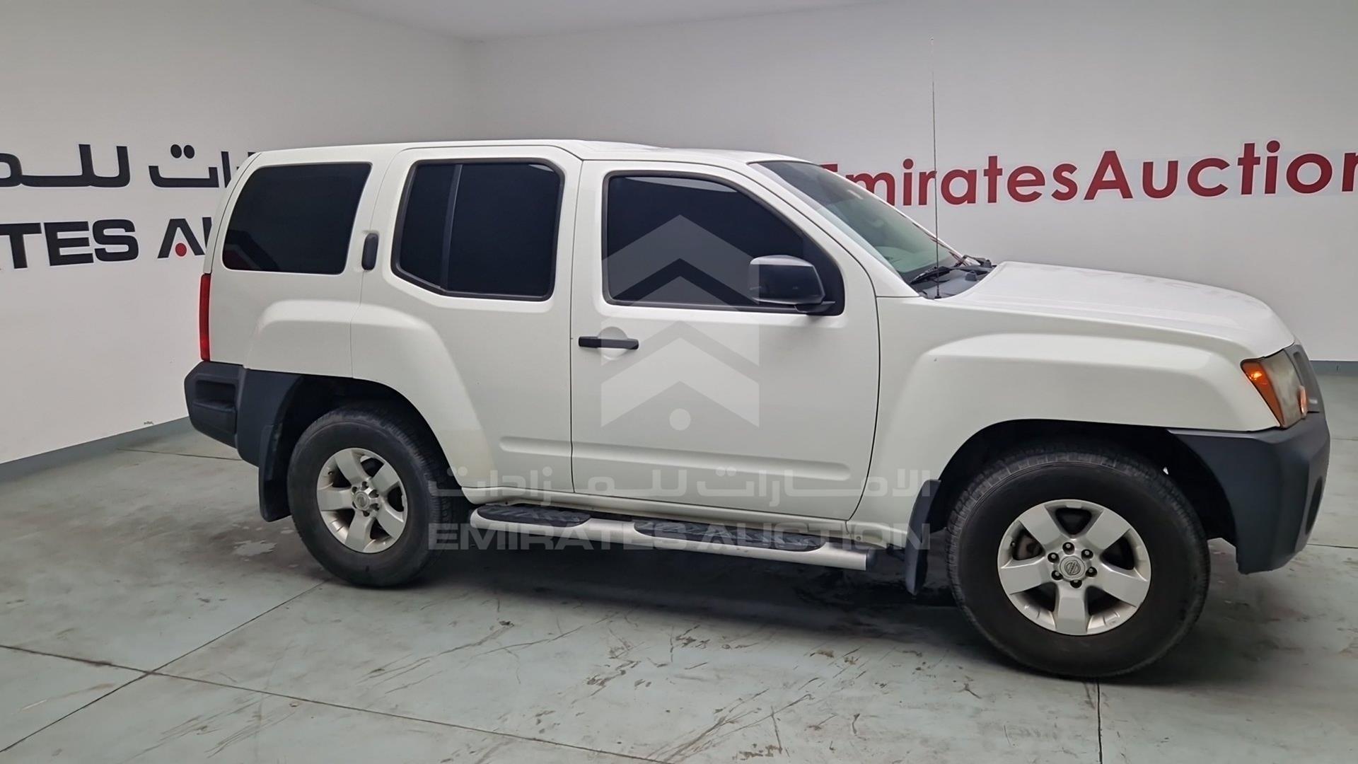 2013 NISSAN XTERRA VIN: 5N1AN0N64DN812232