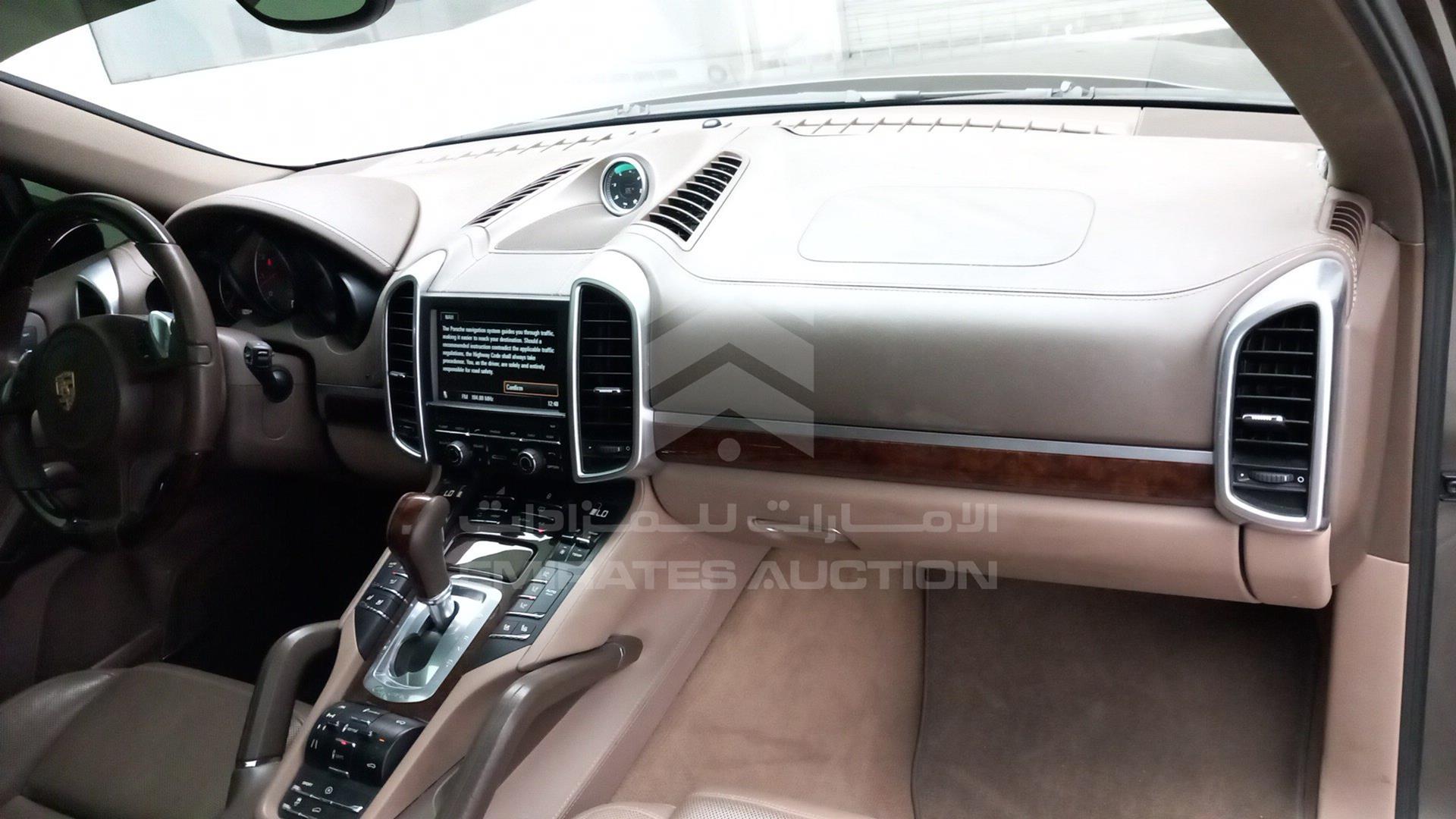 2012 PORSCHE CAYENNE VIN: WP1ZZZ92ZCLA47106