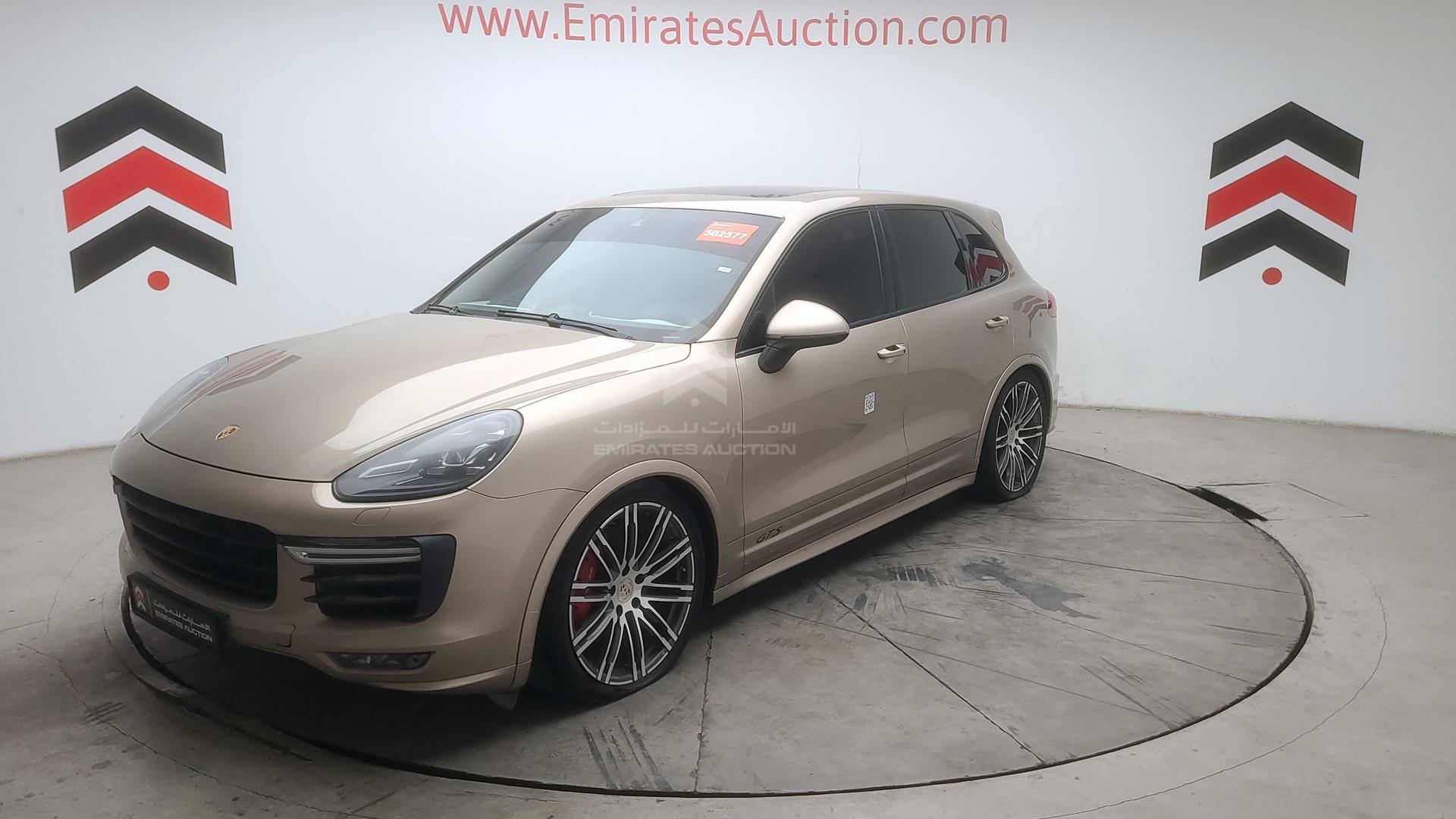 2016 PORSCHE CAYENNE VIN: WP1ZZZ92ZGLA72112