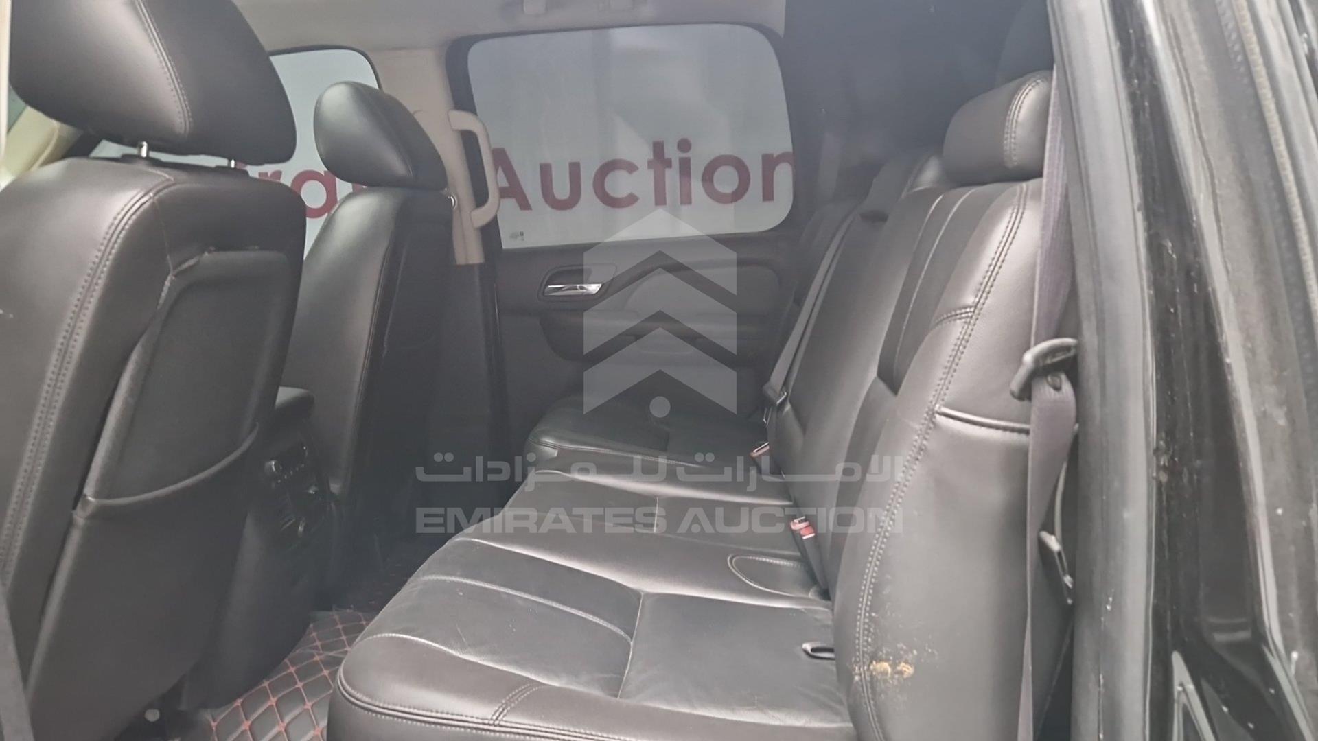 2010 CHEVROLET AVALANCHE VIN: 3GNVKFE06AG207007