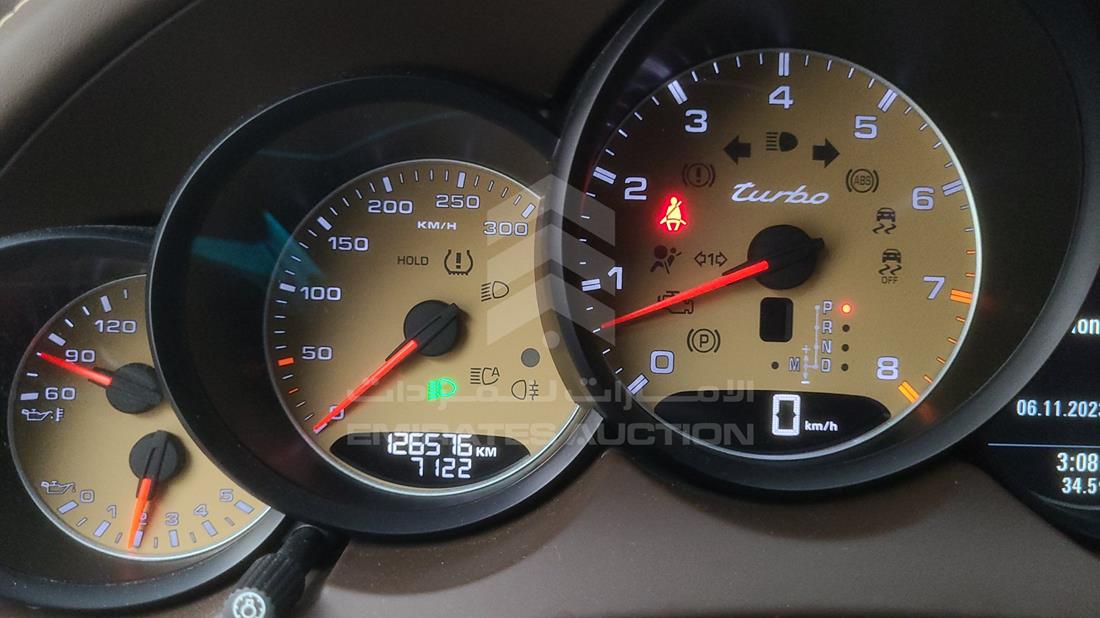 2015 Porsche Cayenne for sale in UAE WP1ZZZ92ZFLA82226 442075