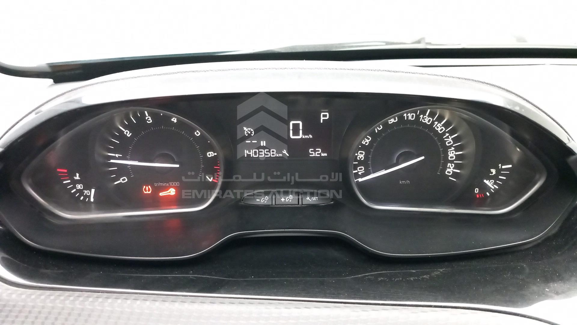 2018 PEUGEOT 2008 VIN: VF3CUNFP6JY001990