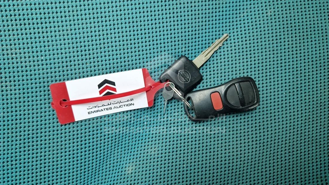 2009 Nissan — Keys — Photo 6