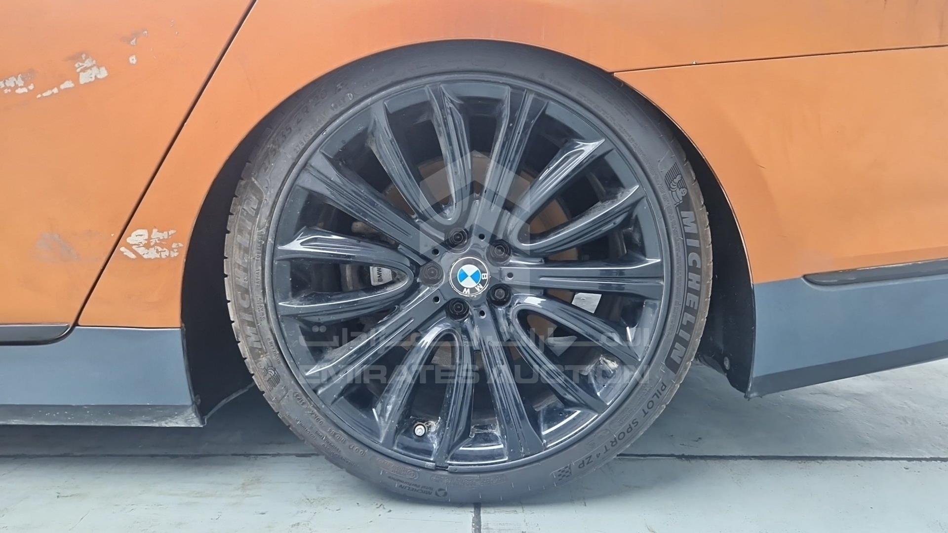 2018 BMW 740 LI VIN: WBA7E2107JBN84975