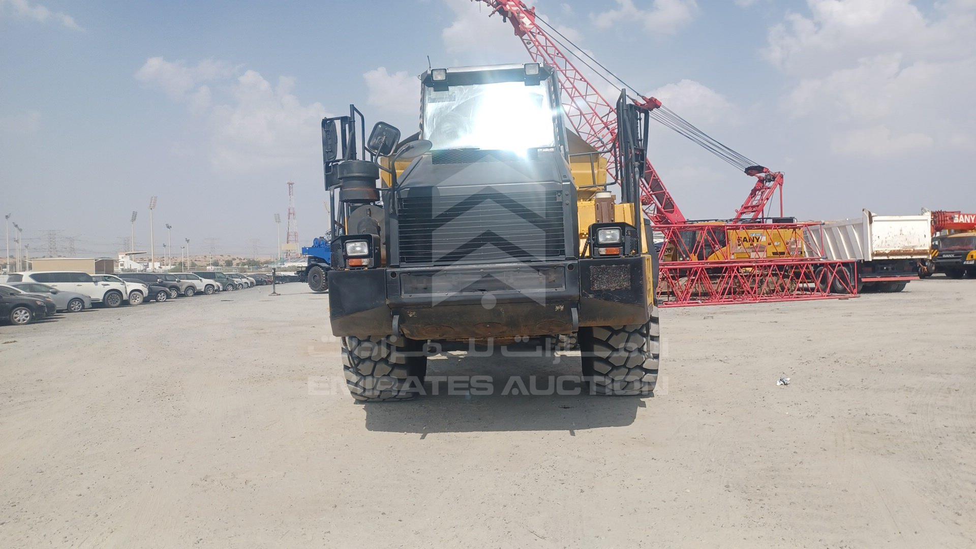 2015 KOMATSU HM400-2R VIN: KMTHM010V29007229