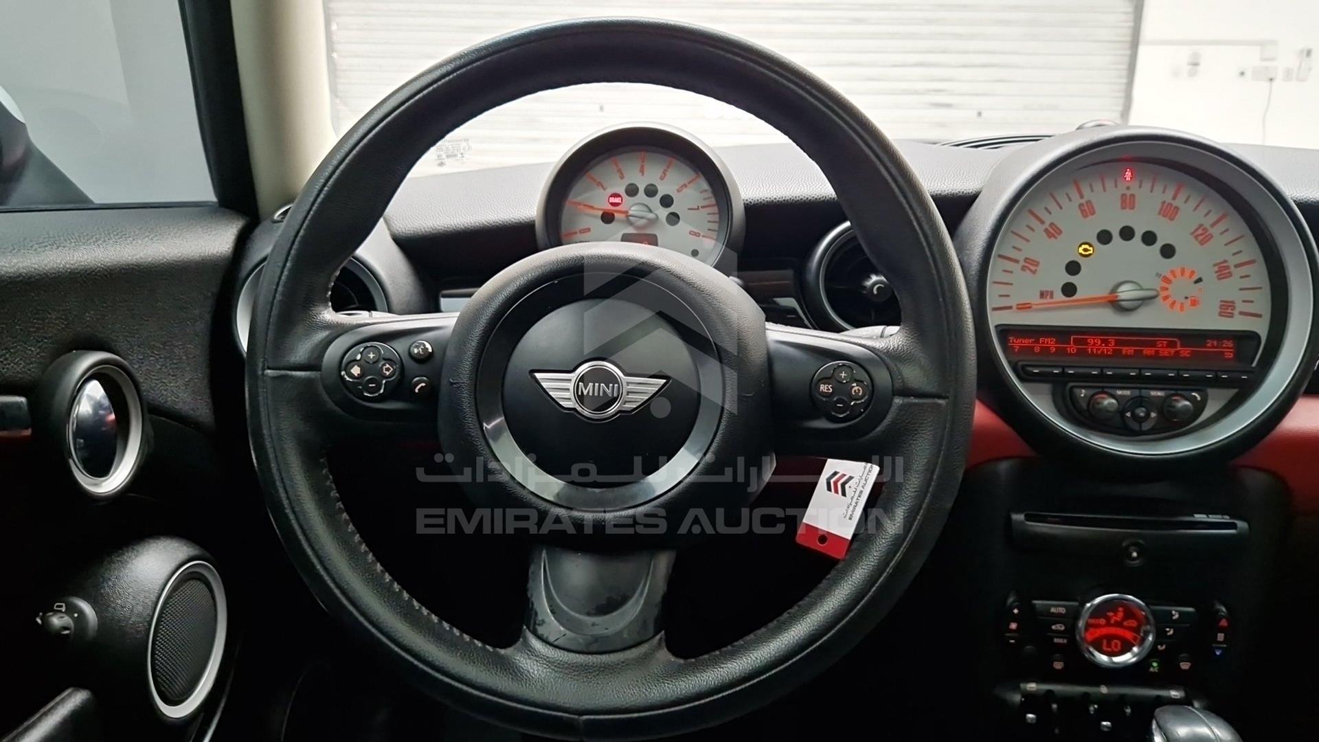 2013 MINI COOPER VIN: WMWSU3C5XDT544089