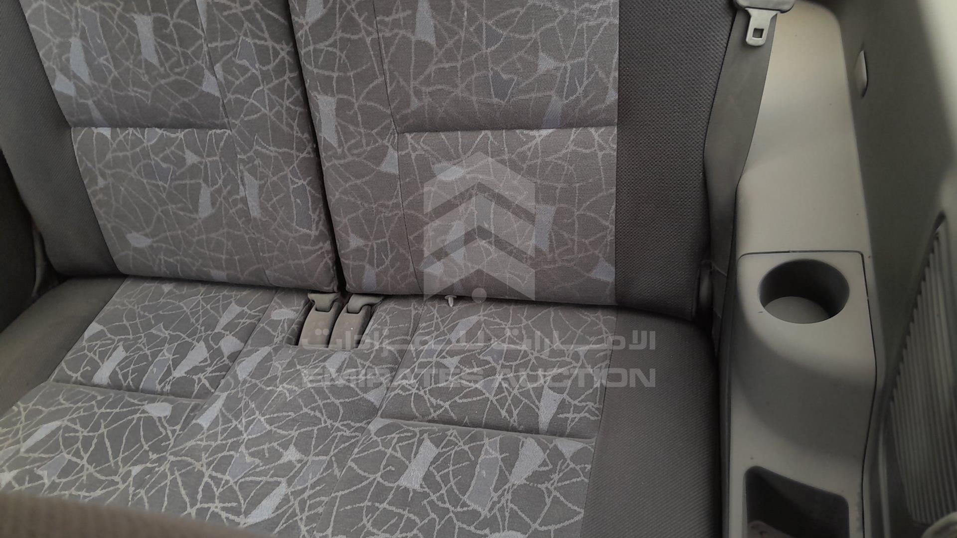 2000 MITSUBISHI PAJERO VIN: JMYMRH65WYY701230