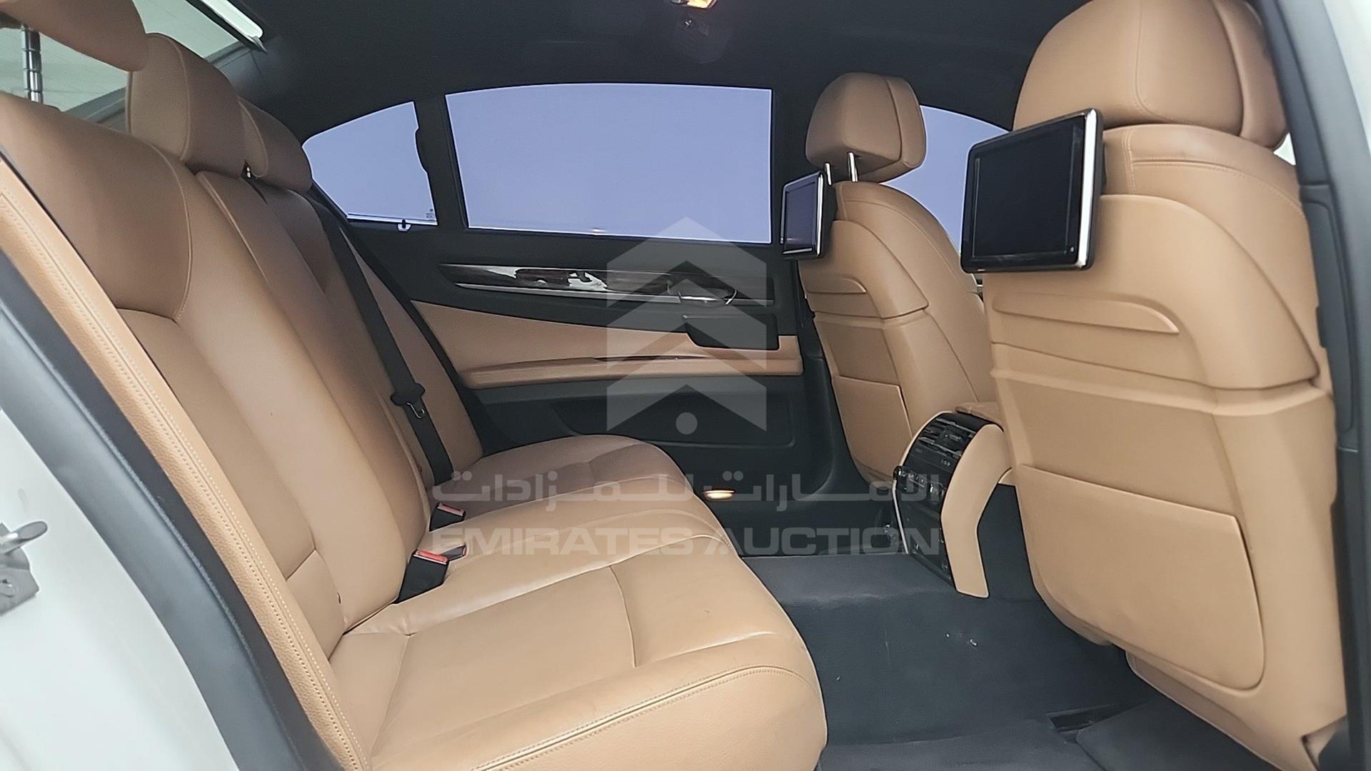 2013 BMW 750LI VIN: WBAYE8105DDD87712