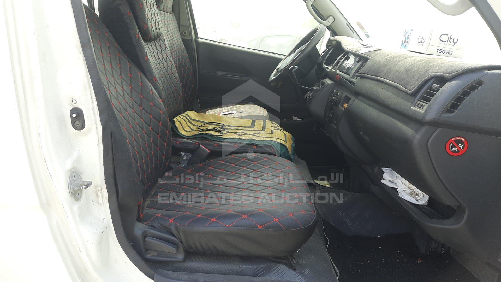 2015 TOYOTA HIACE VIN: JTGJX02P0F0064237