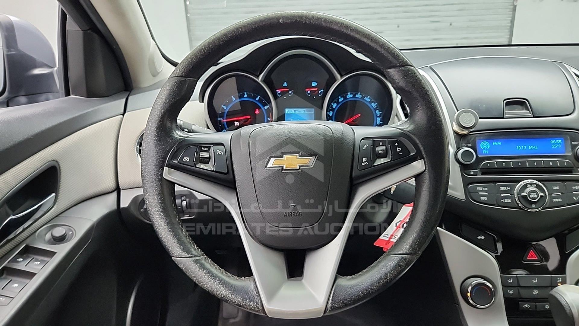 2017 CHEVROLET CRUZE VIN: KL1PJ5C56HK600366