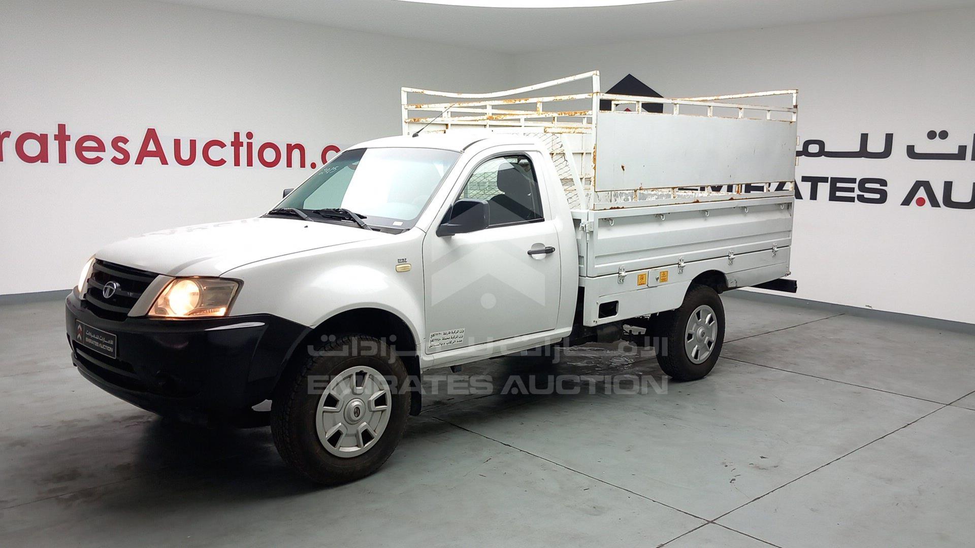 2015 TATA XENON VIN: MAT464703FSL00405