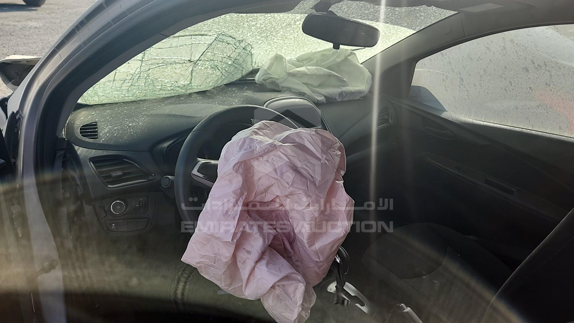 2018 CHEVROLET SPARK VIN: KL1CD6CA9JC400381