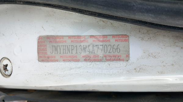 JMYHNP13W4A770266 Mitsubishi L 300