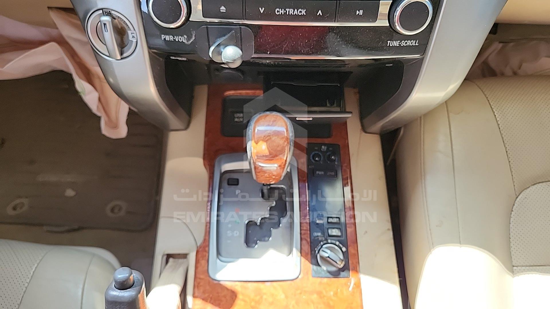 2013 TOYOTA LAND CRUISER VIN: JTMHY05J0D4015934