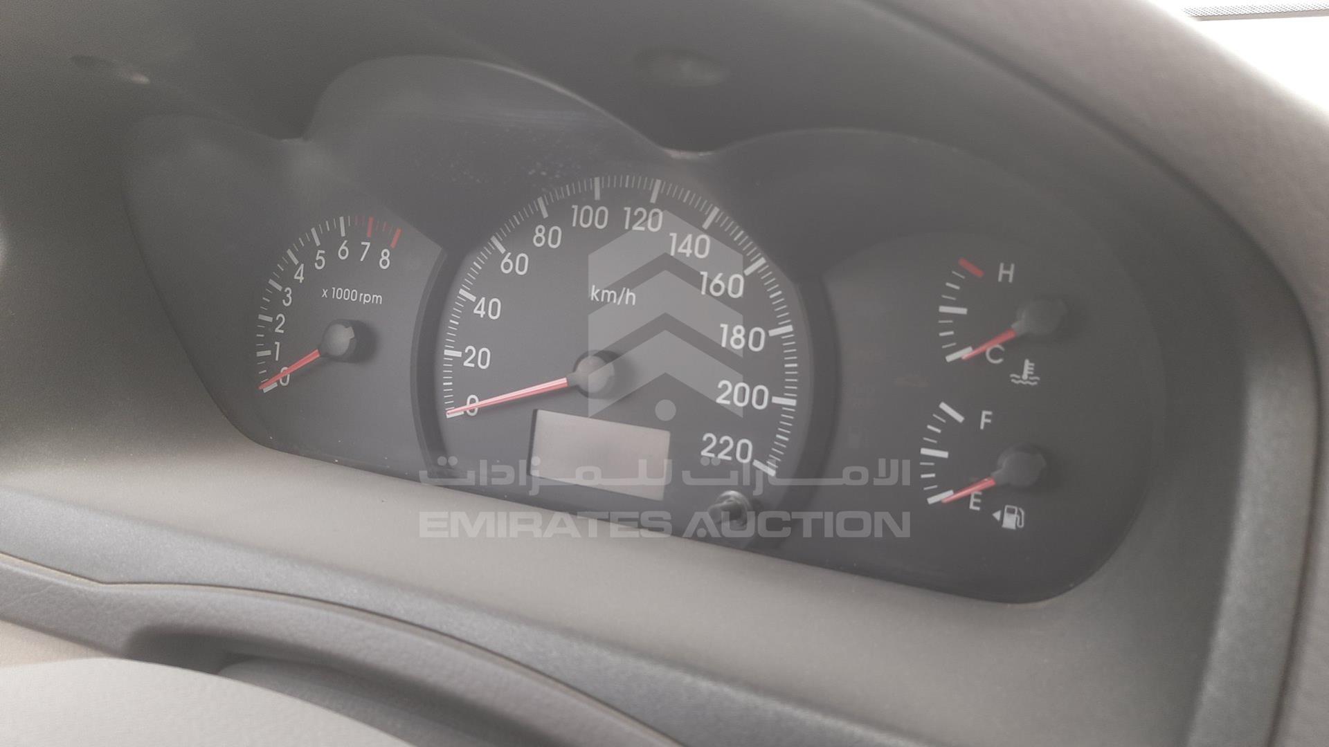 2004 KIA CERATO VIN: KNAFE223545028428
