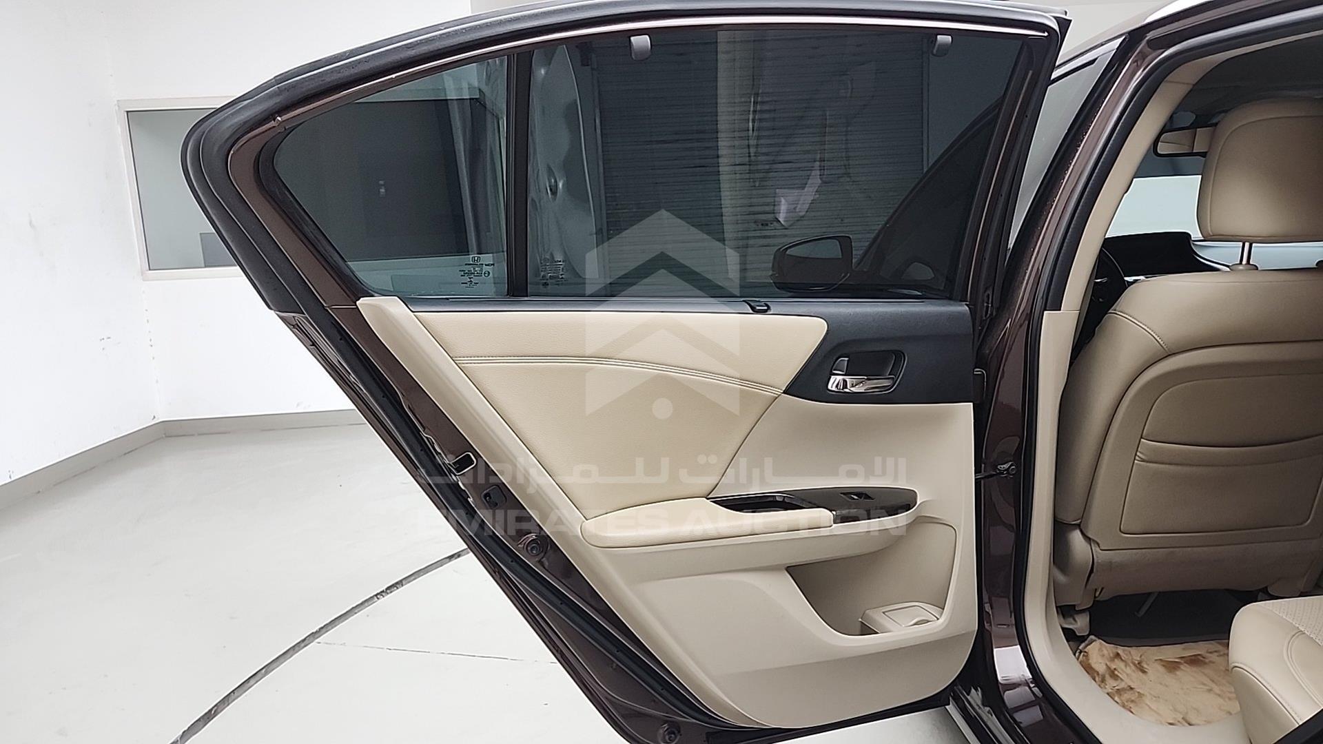 2013 HONDA ACCORD VIN: 1HGCR367XDA600938