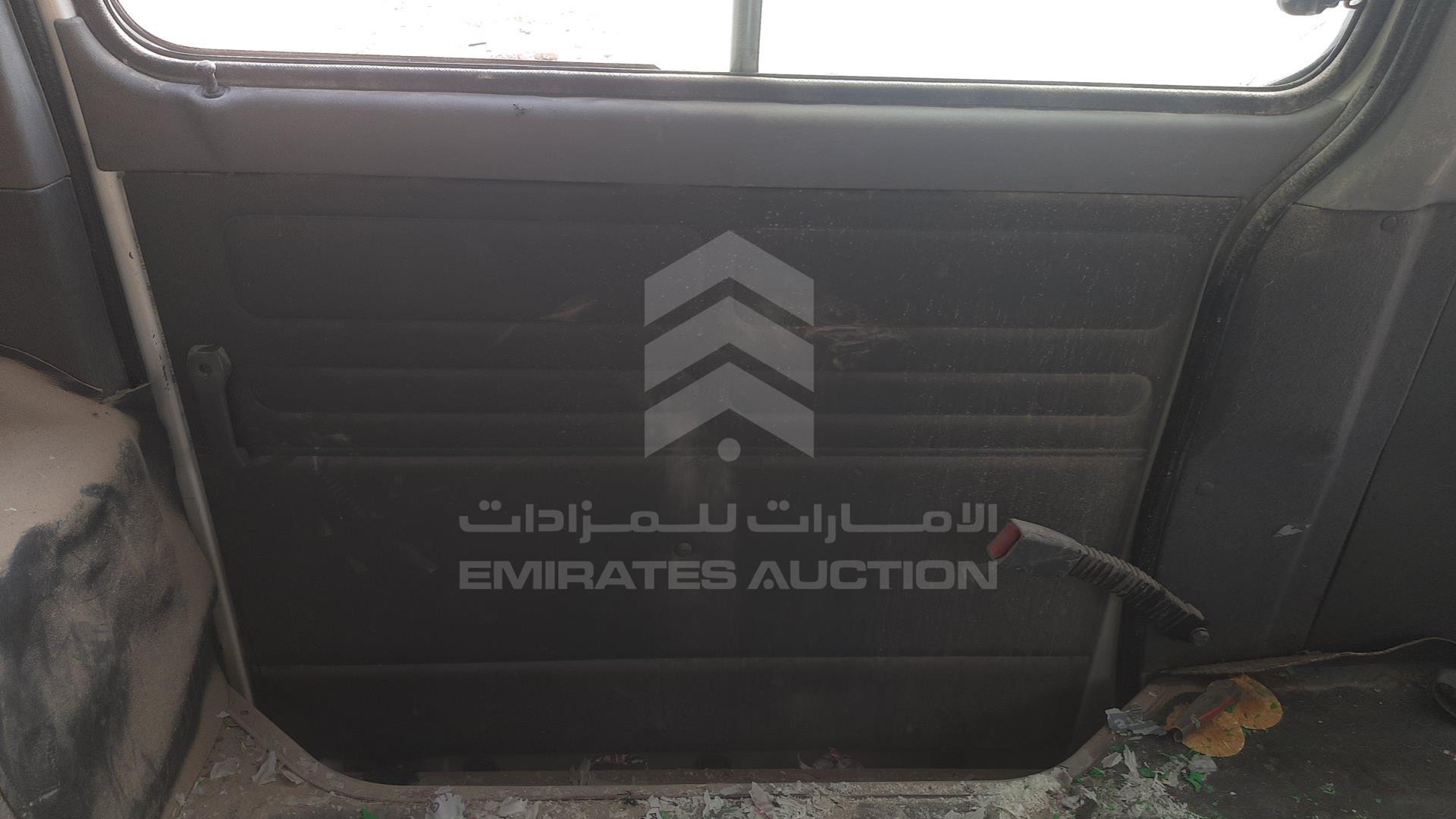 2014 MITSUBISHI L 300 VIN: JMYHNP13WEA700635